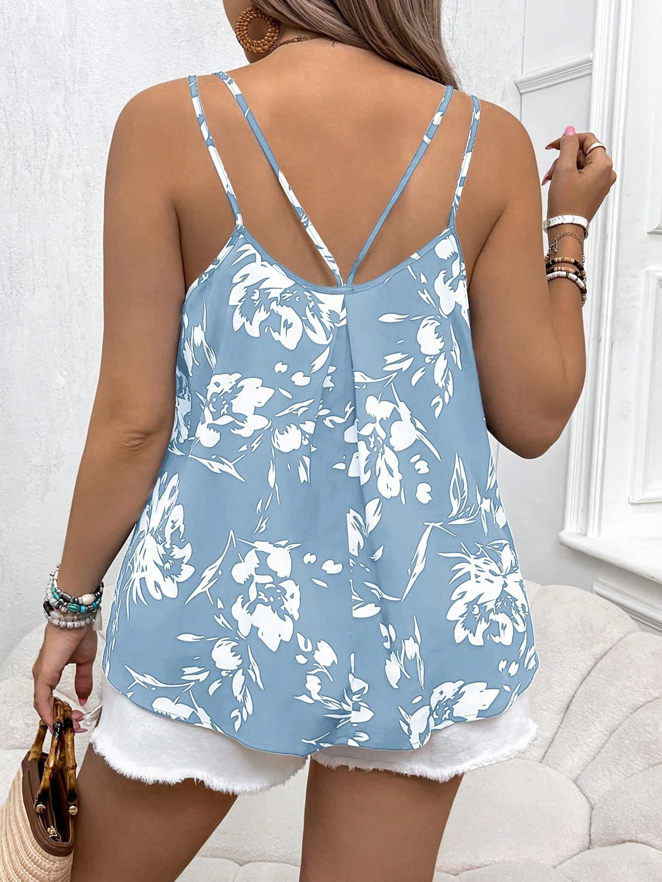 SHEIN VCAY Plus Size Floral Print Cami Top
