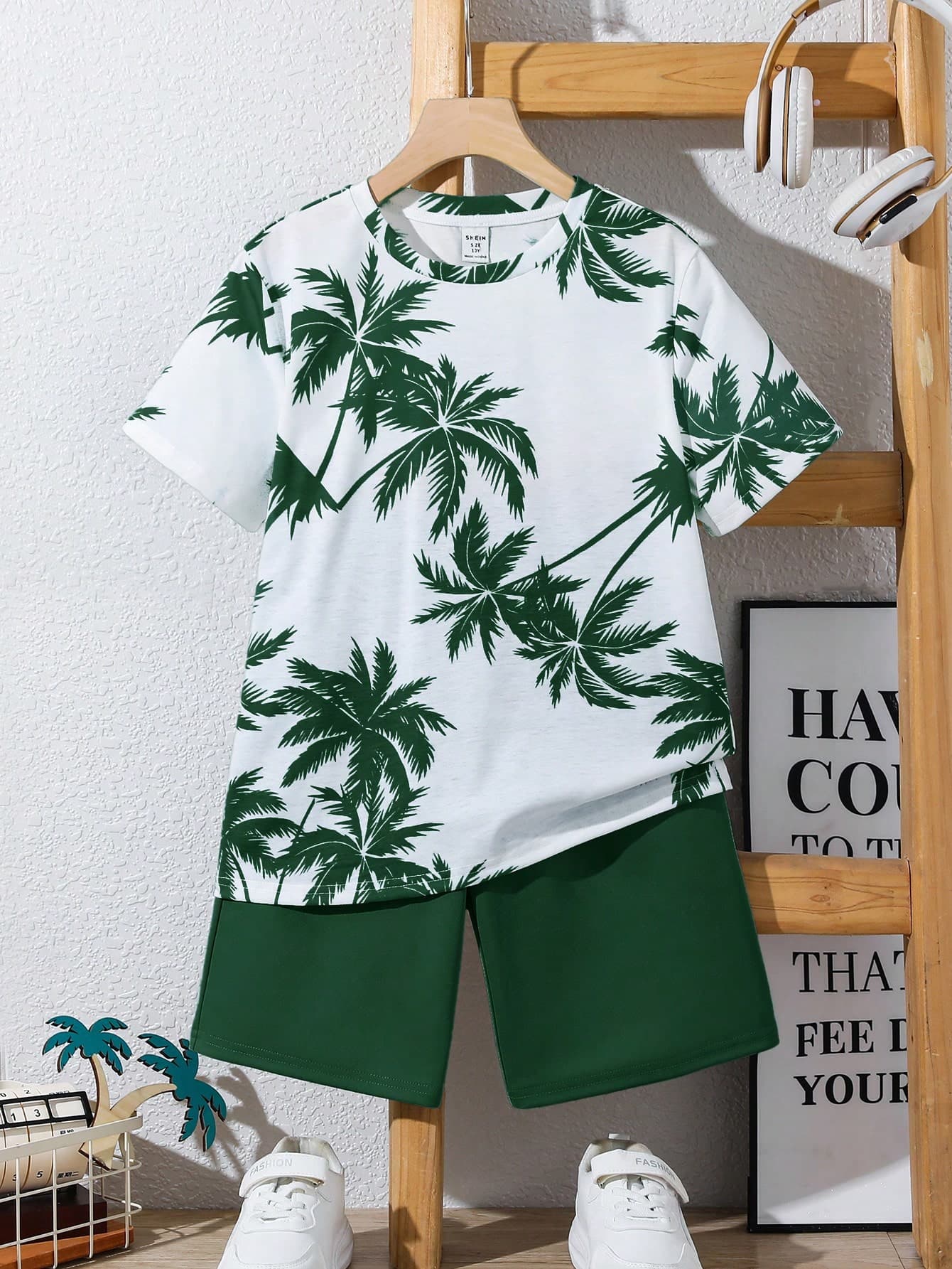 2pcs/Set Tween Boys Palm Tree Graphic Crew Neck Short Sleeve T-Shirt & Shorts Set, Casual Daily/Vacation/School Outfit, Summer