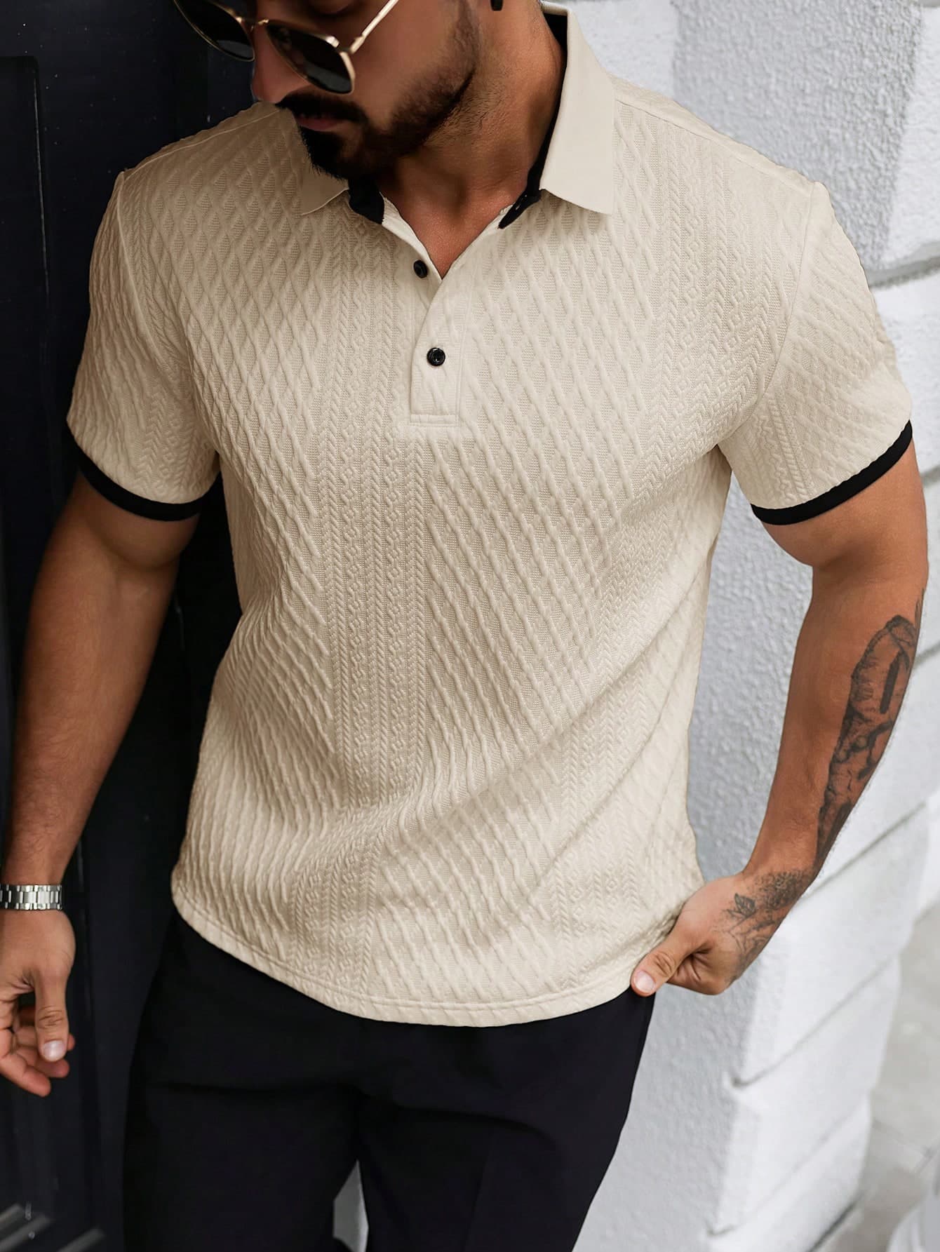 Manfinity CasualCool Men's Casual Vacation Black And Beige Geometric Diamond-Textured Jacquard Knit Short-Sleeve Polo Shirt,Summer INS-Inspired Hawaii Beach Prom