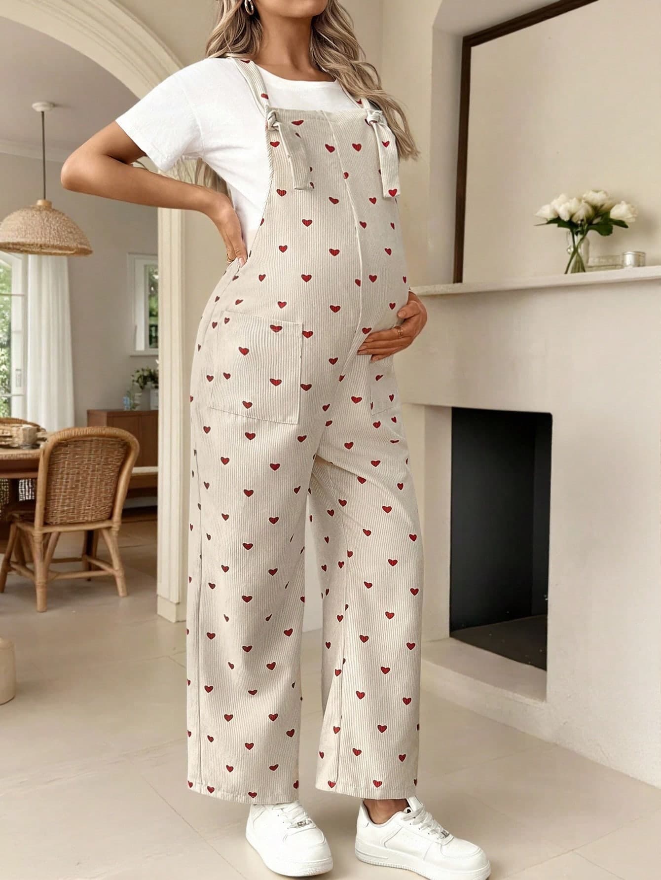 SHEIN Maternity Sleeveless Jumpsuit, Fashion And Suitable For Summer Fall