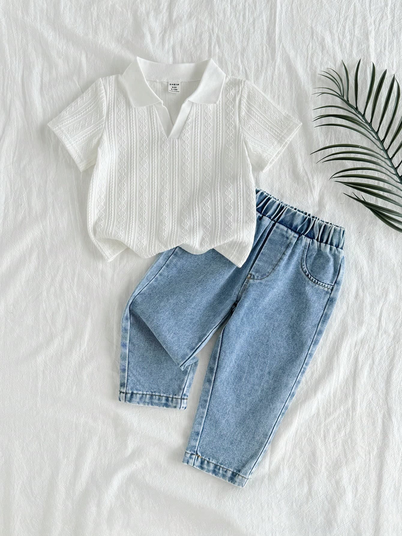 SHEIN Vintaside Kids Baby Boy Blue And White Striped Summer Casual Beach Set,Short Sleeve Lapel Top&Fashionable Washed Denim Pants For Daily Wear,Camping Or Shopping