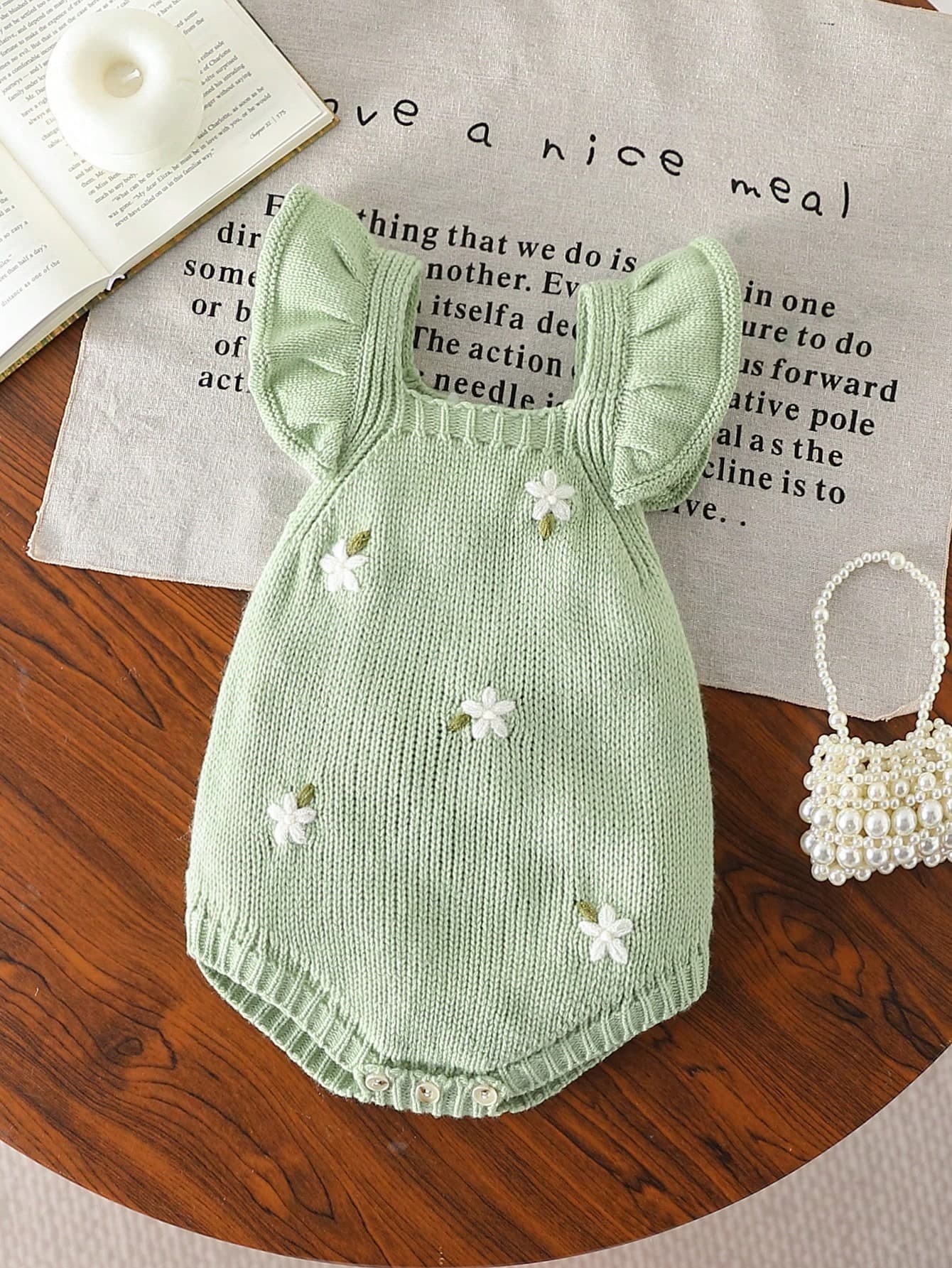 SHEIN Vintaside Kids Baby Girls Flower Embroidered Knitted Bodysuit,Sage Green Floral,Autumn,Cute,Funny,Vacation Gift,Elegant Versatile Outfit For Daily Travel