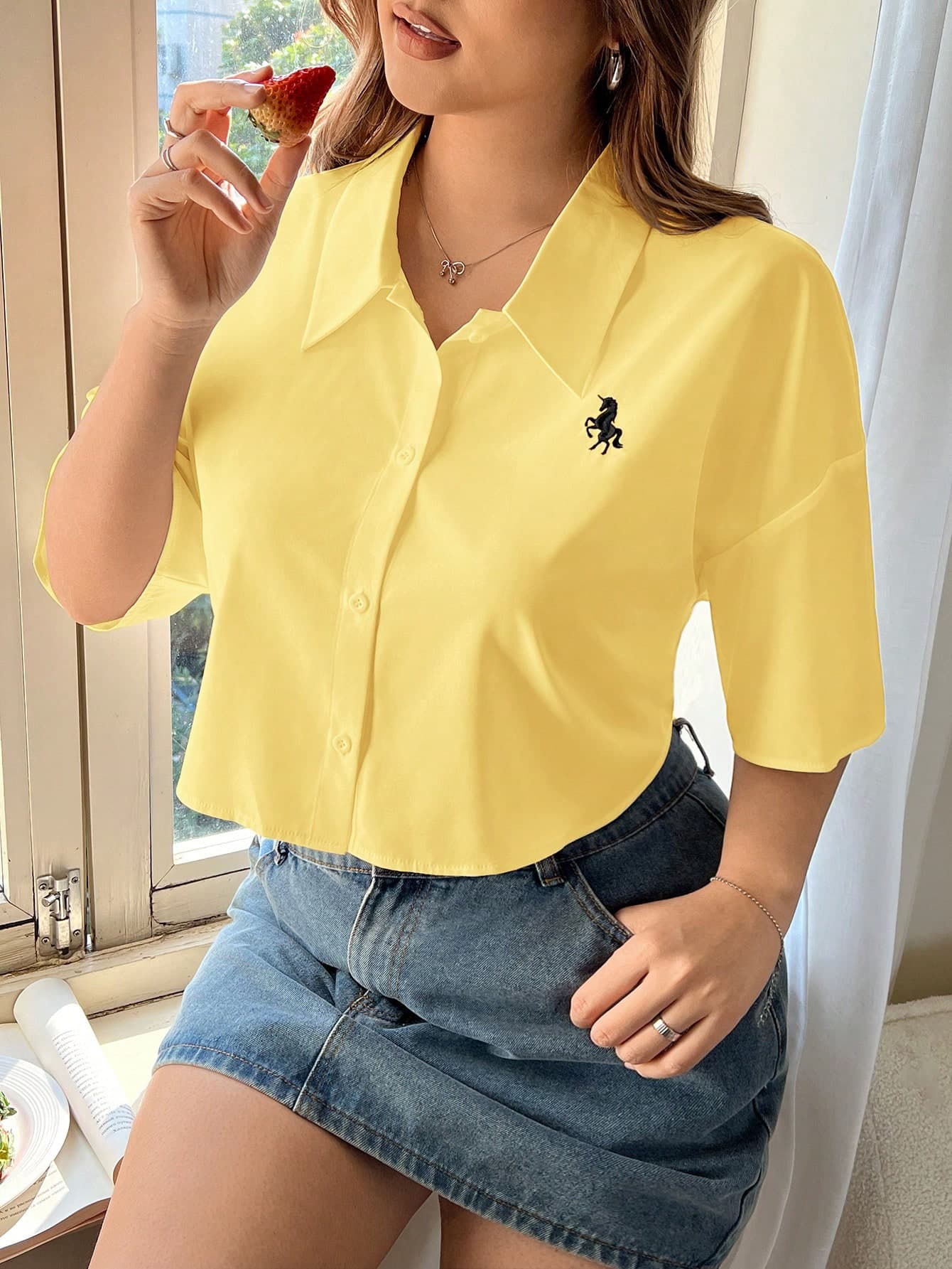 SHEIN EZwear Plus Size Yellow Short Sleeve Casual Shirt For Summer,Back To School