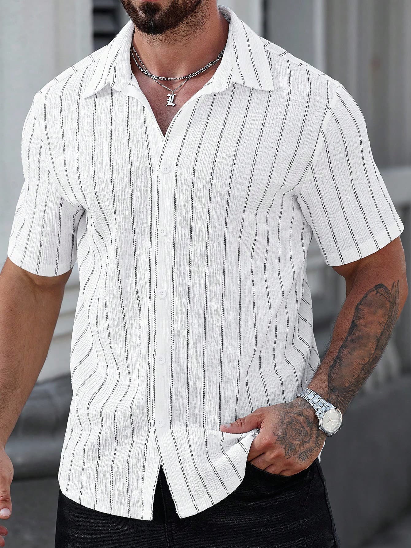 Manfinity CasualCool Men's Casual Striped Short Sleeve Shirt, Summer Striped Black And White Shirt Summer