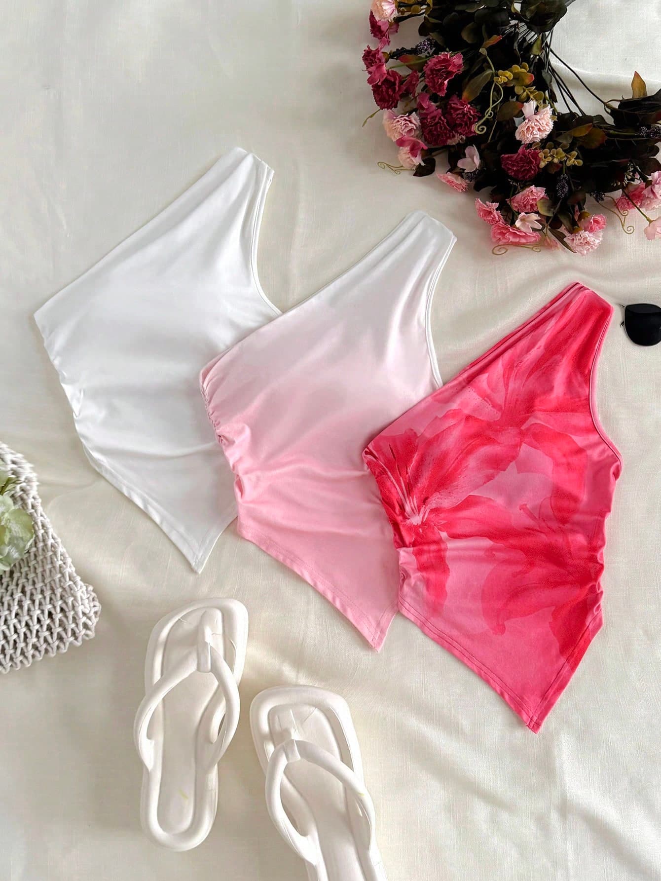 SHEIN 3pcs/Pack Tween Girl Casual Minimalist Comfortable Crisscross Cami Top, Buy 1 Get 2