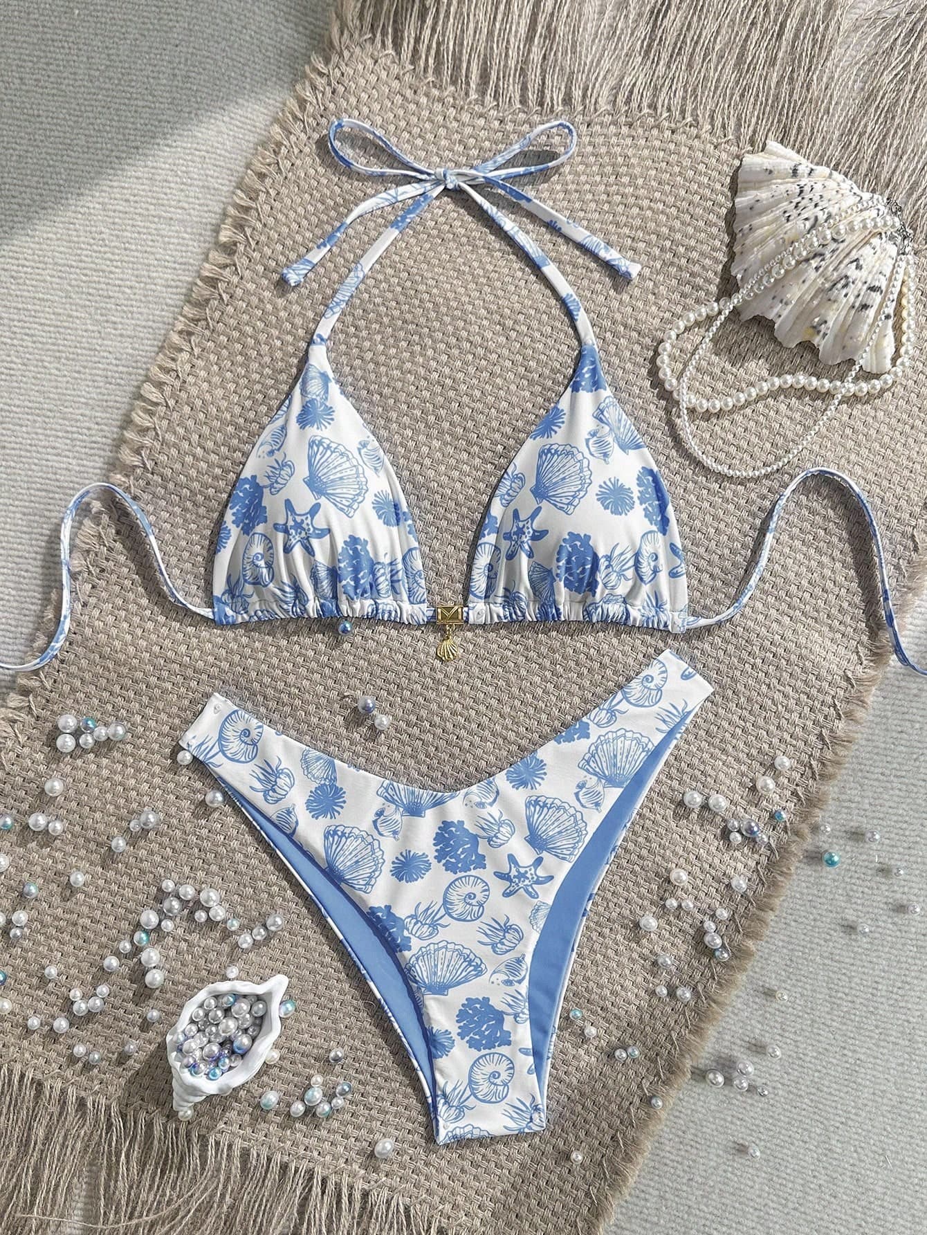 Swim Mod 2pcs/Set Summer Holiday Random Metallic Golden Shell Decor Halter Neck Triangle Bikini Top And High Cut Bikini Bottom, Sexy Bikini Set