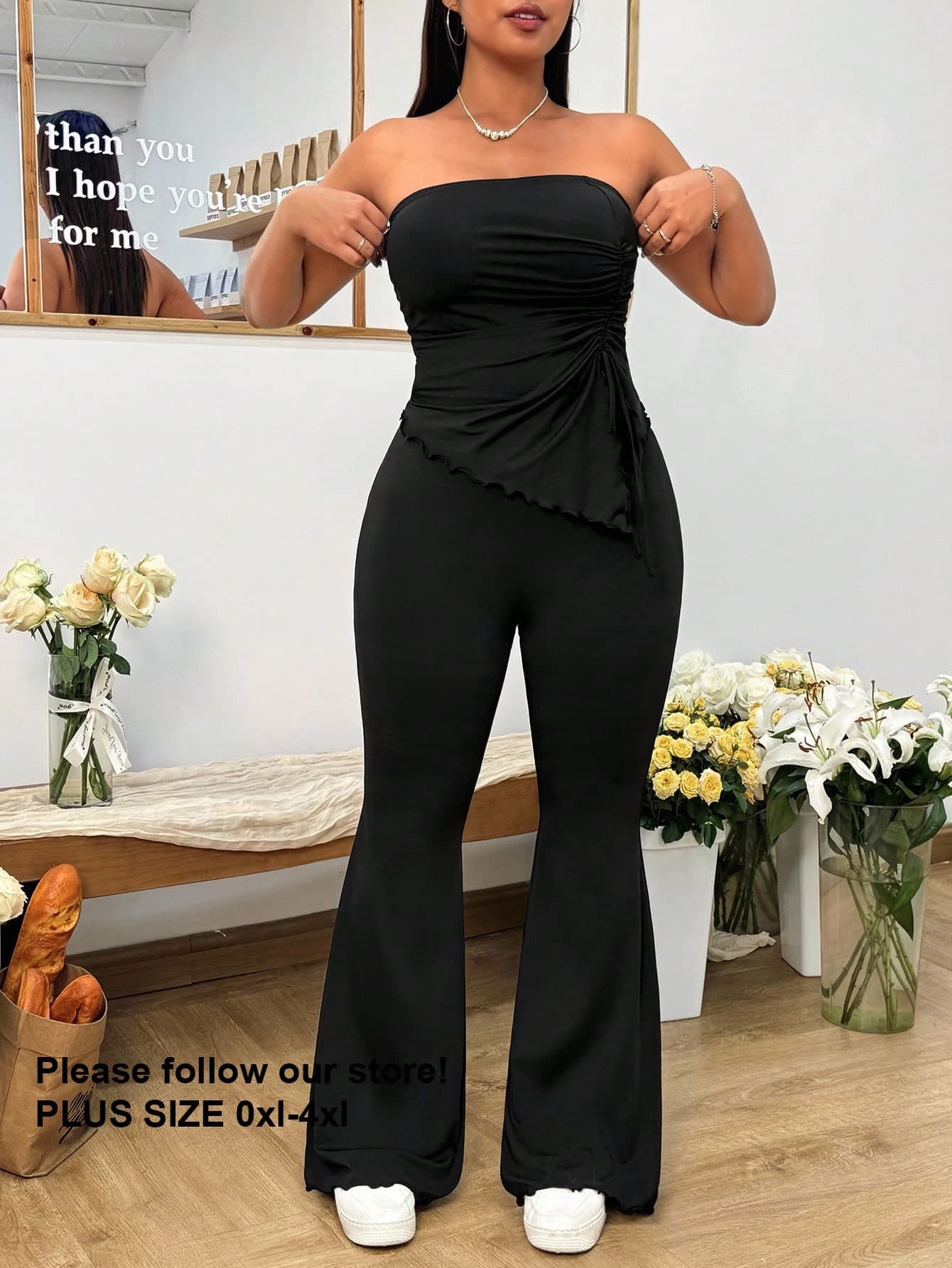 SHEIN EZwear Plus Size 2pcs Set Black Tube Top And Bell Bottom Jeans Outfit, Spring/Summer