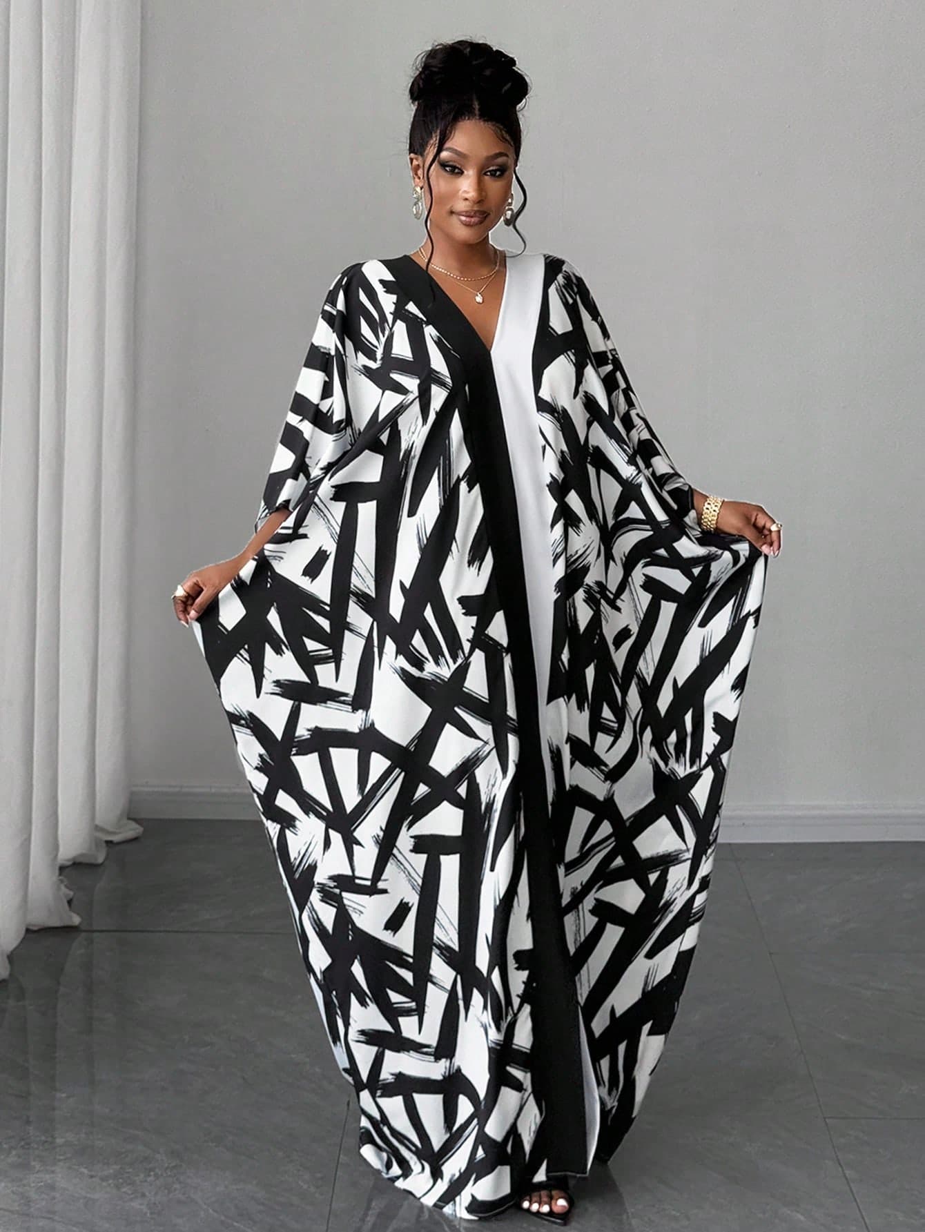 Maweii Plus Size Fashionable All-Over Print Batwing Sleeve Long Dress