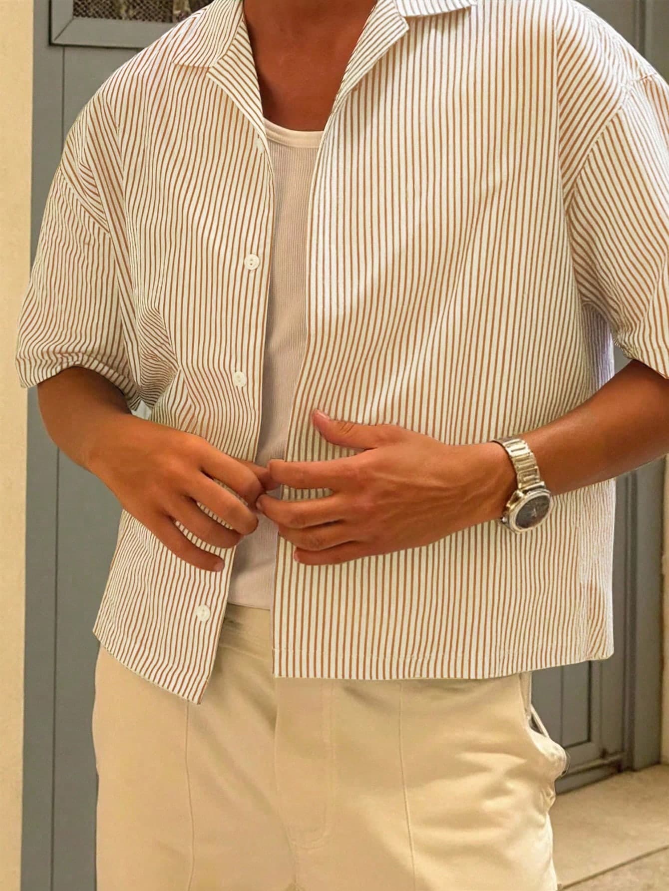 Manfinity Dauomo Men's Striped Short Sleeve Single-Breasted Casual/Business Shirt