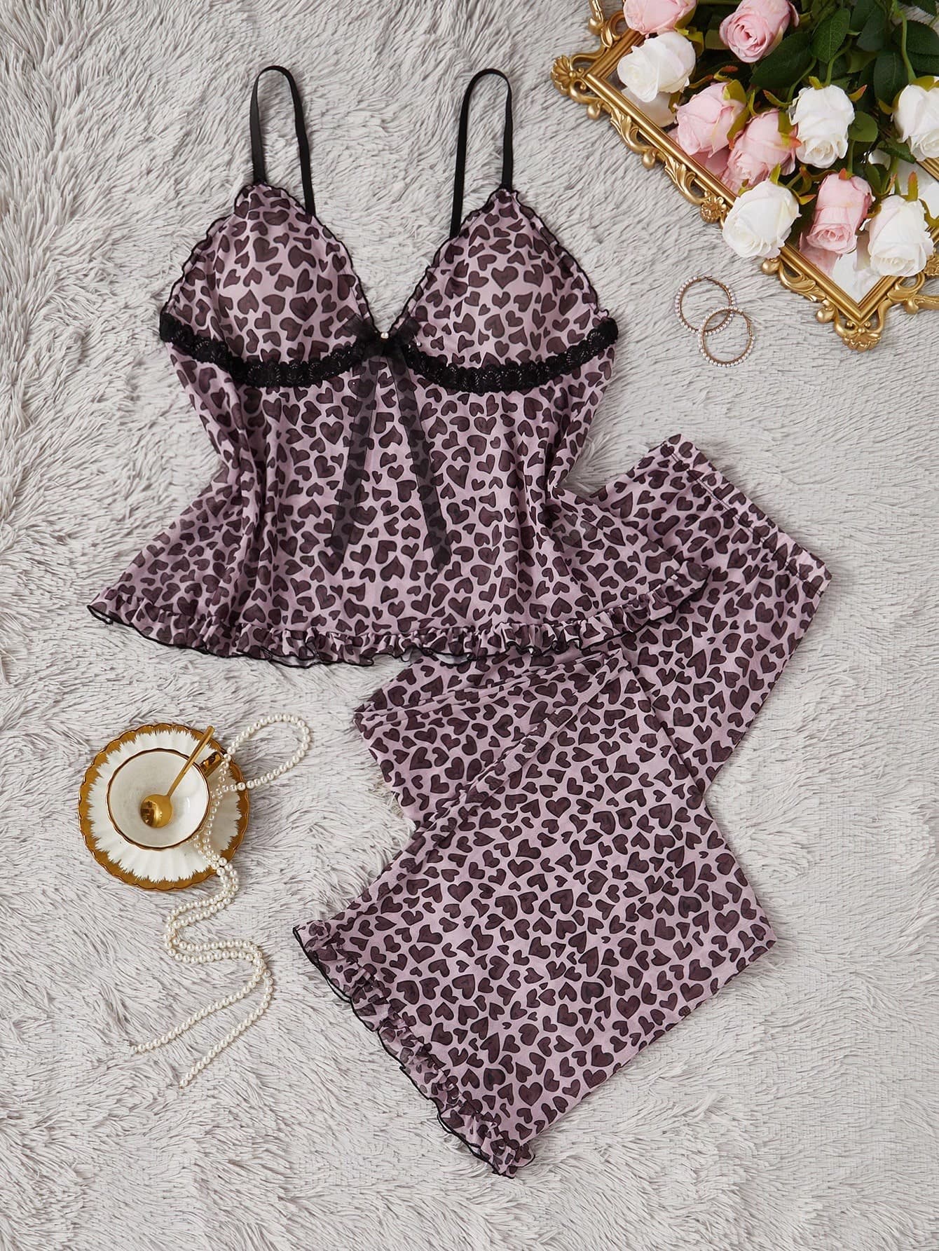SHEIN 2pcs Plus Size Contrast Lace, Ruffle Trim Heart Print Camisole And Pants Pajama Set Lingerie Sleep Set Heart Print Lingerie Set Heart Print Pajama Set