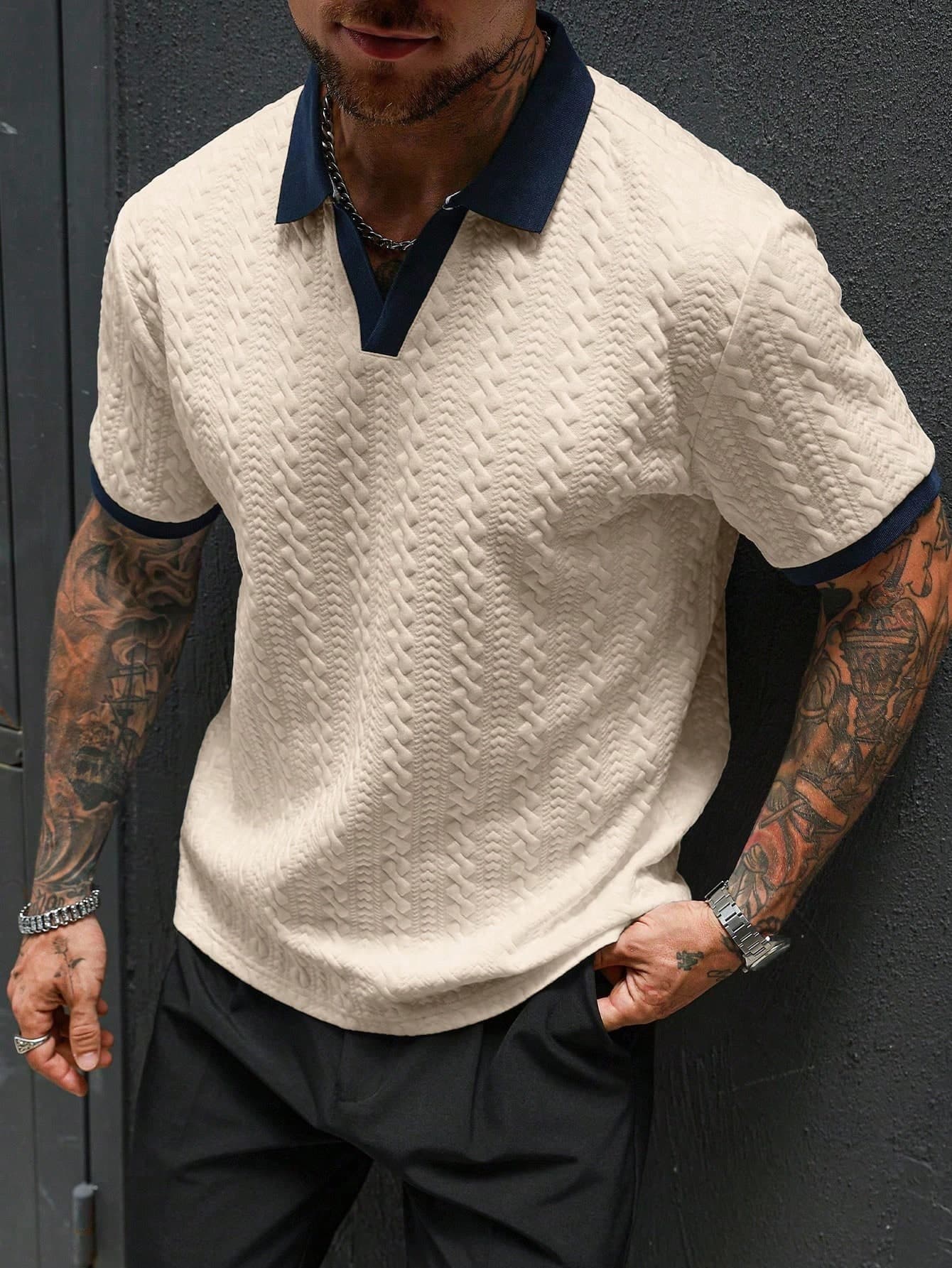 Manfinity CasualCool Men's Contrast Color Short Sleeve Casual Commuter Polo Shirt Men Knitted Cream Mens V Neck Sweater Textured Old Money