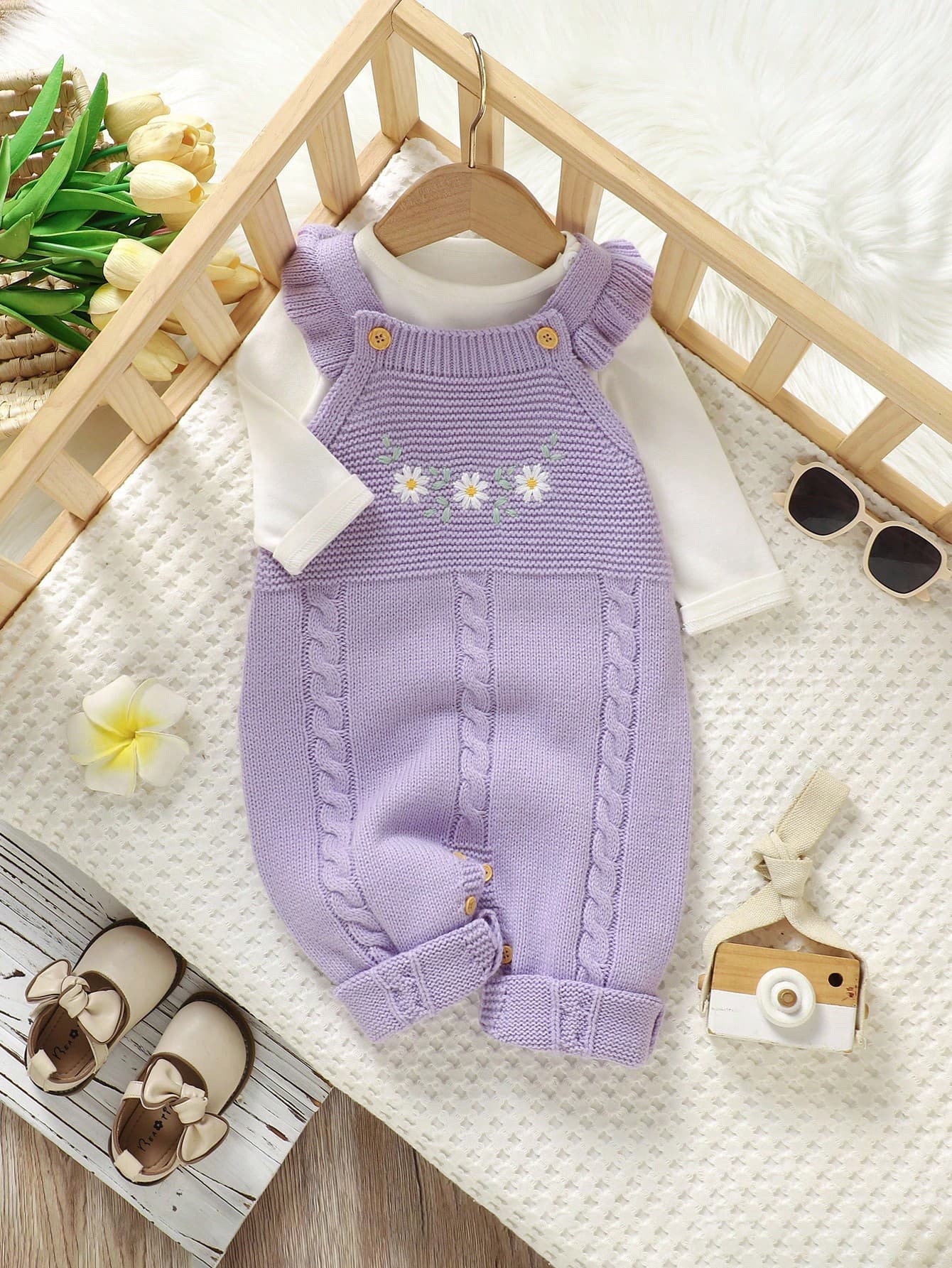 SHEIN 1pc Baby Girl Purple,Autumn,Cute,Family Matching Daisy Embroidered Ruffled Strap Knitted Jumpsuit,Newborn Sweet Fashionable Sweater Romper Overalls