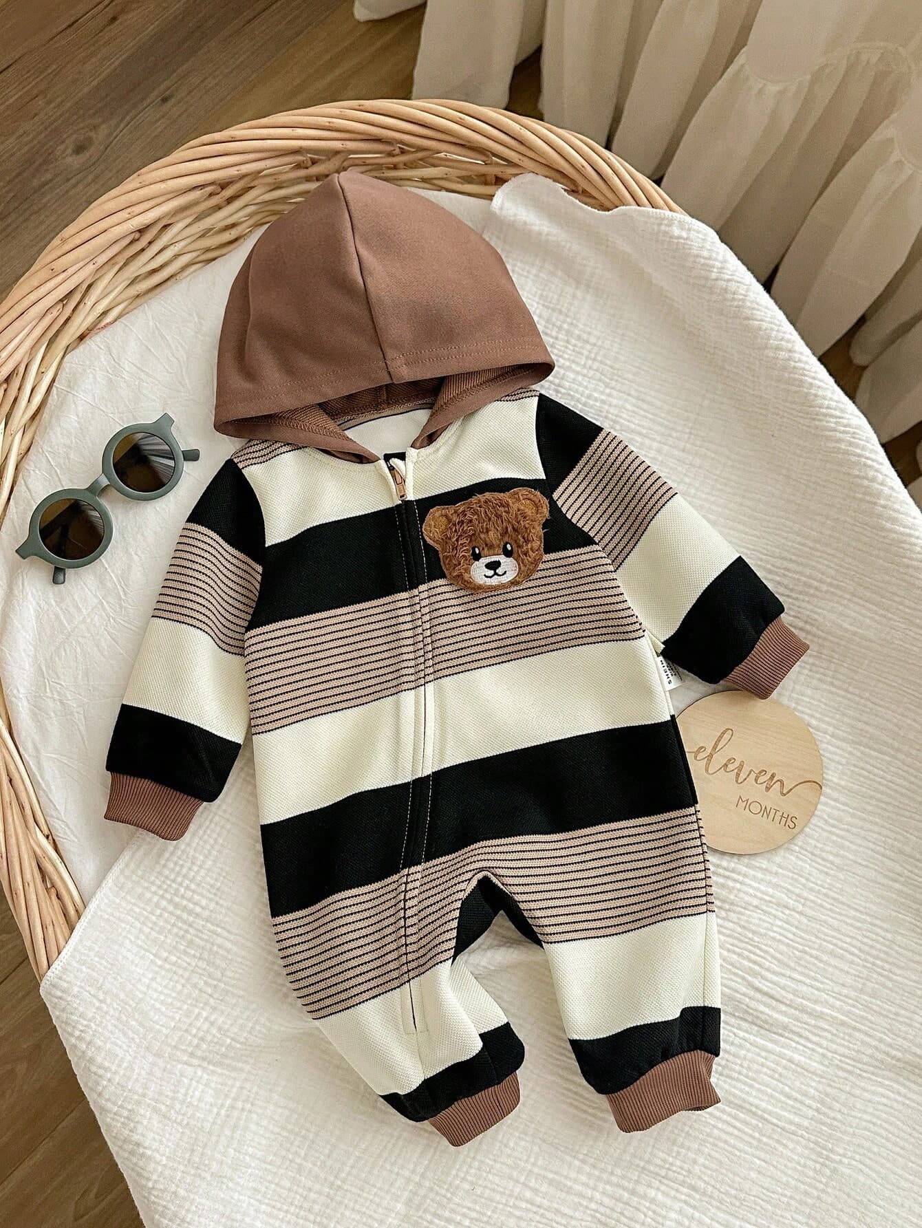Newborn Baby Boy/Girl Cute Casual Knitted Striped Cartoon Pattern Hooded Jumpsuit Zipper Winter Sweater Knit Outfits Unisex For Fall Boy Suit
