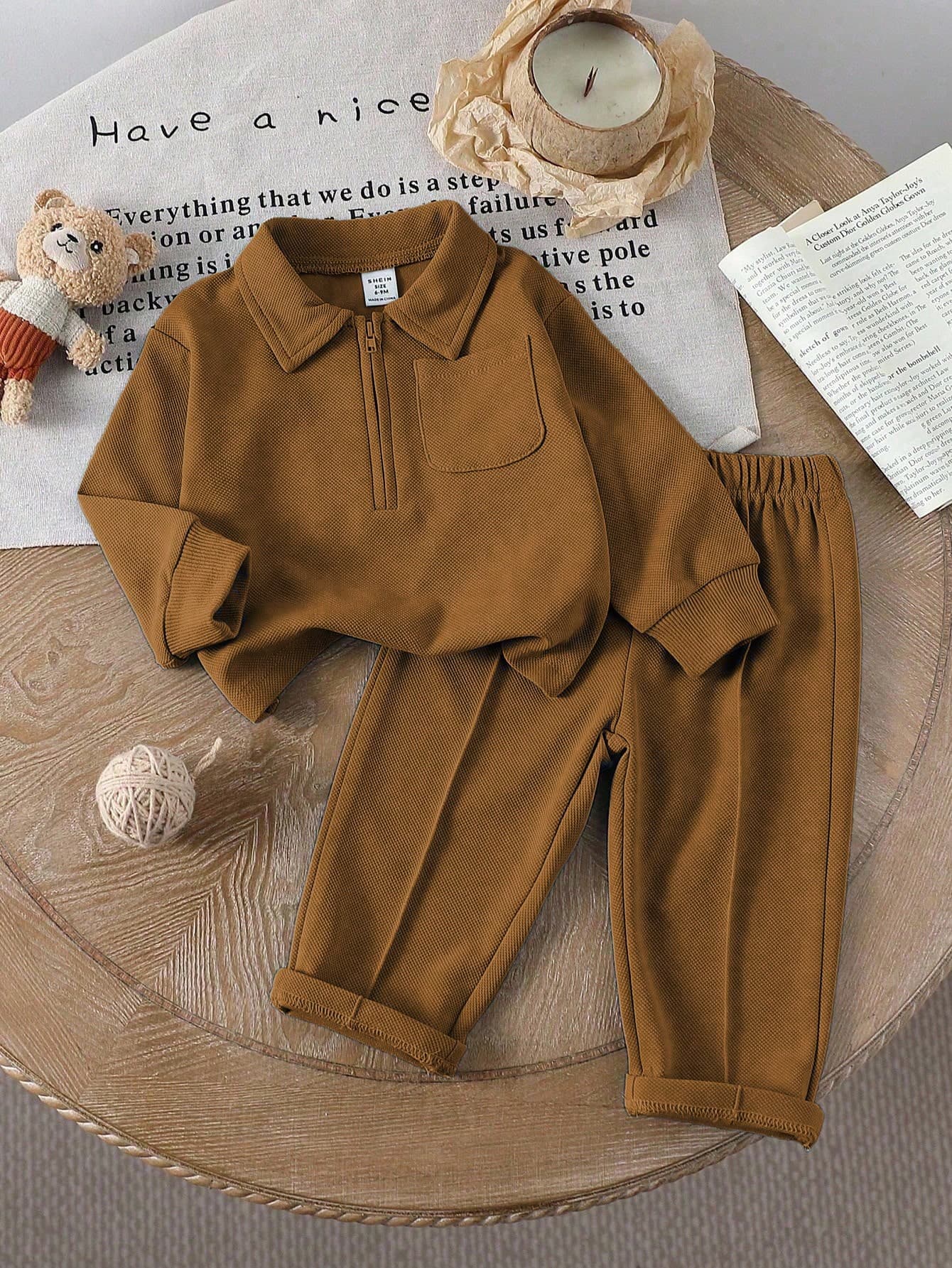 SHEIN Vintaside Kids Baby Boy/Girl Casual Outfit Shades Of Brown Autumn Modest Family Matching Toddler Half-Zip Collared Long Sleeve Top And Pants Set Minimalist Style