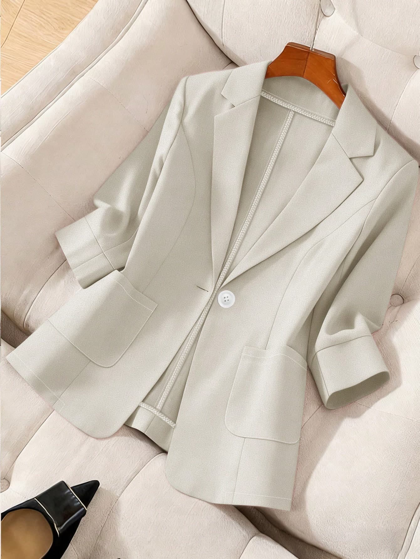 SHEIN Clasi Plus Size Women's Solid Color Lapel NeckLong Sleeve Casual Jacket Winter Fall Autumn