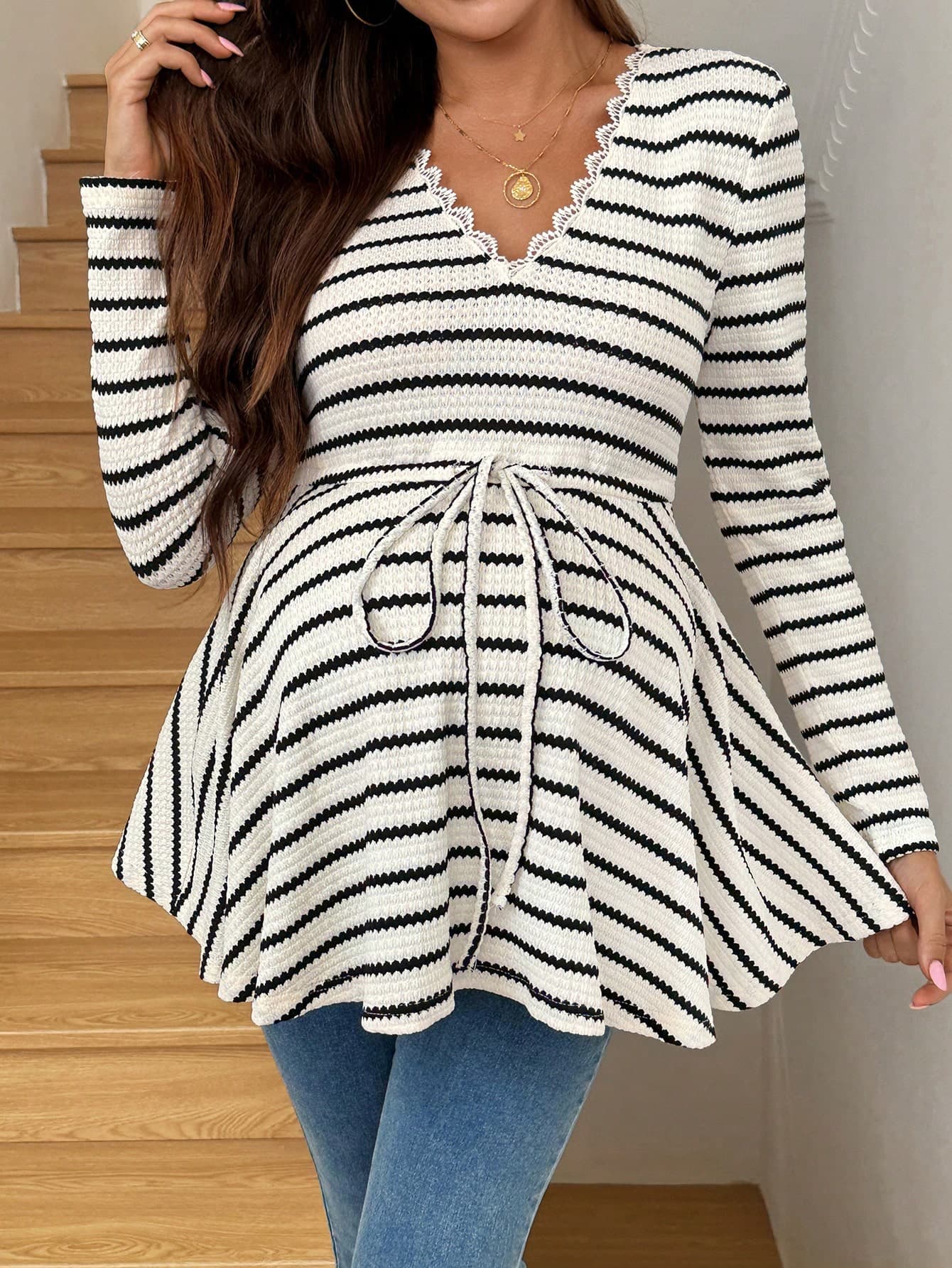 SHEIN Casual Woman,Fall,Autumn,Maternity Autumn Contrast Lace V-Neck Long Sleeve Waist Tie Casual Striped T-Shirt