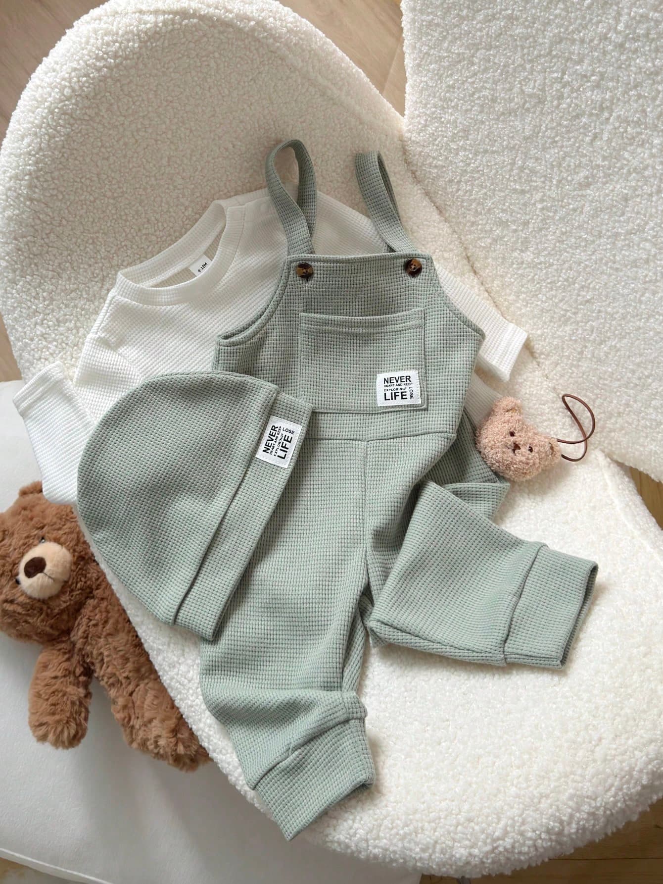 Playful Pals 3pcs Baby Boy Casual Solid Color Suspender Pants And Long Sleeve T-Shirt Set, Minimalist & Versatile For Outings, Leisure, Sports, Autumn/Winter