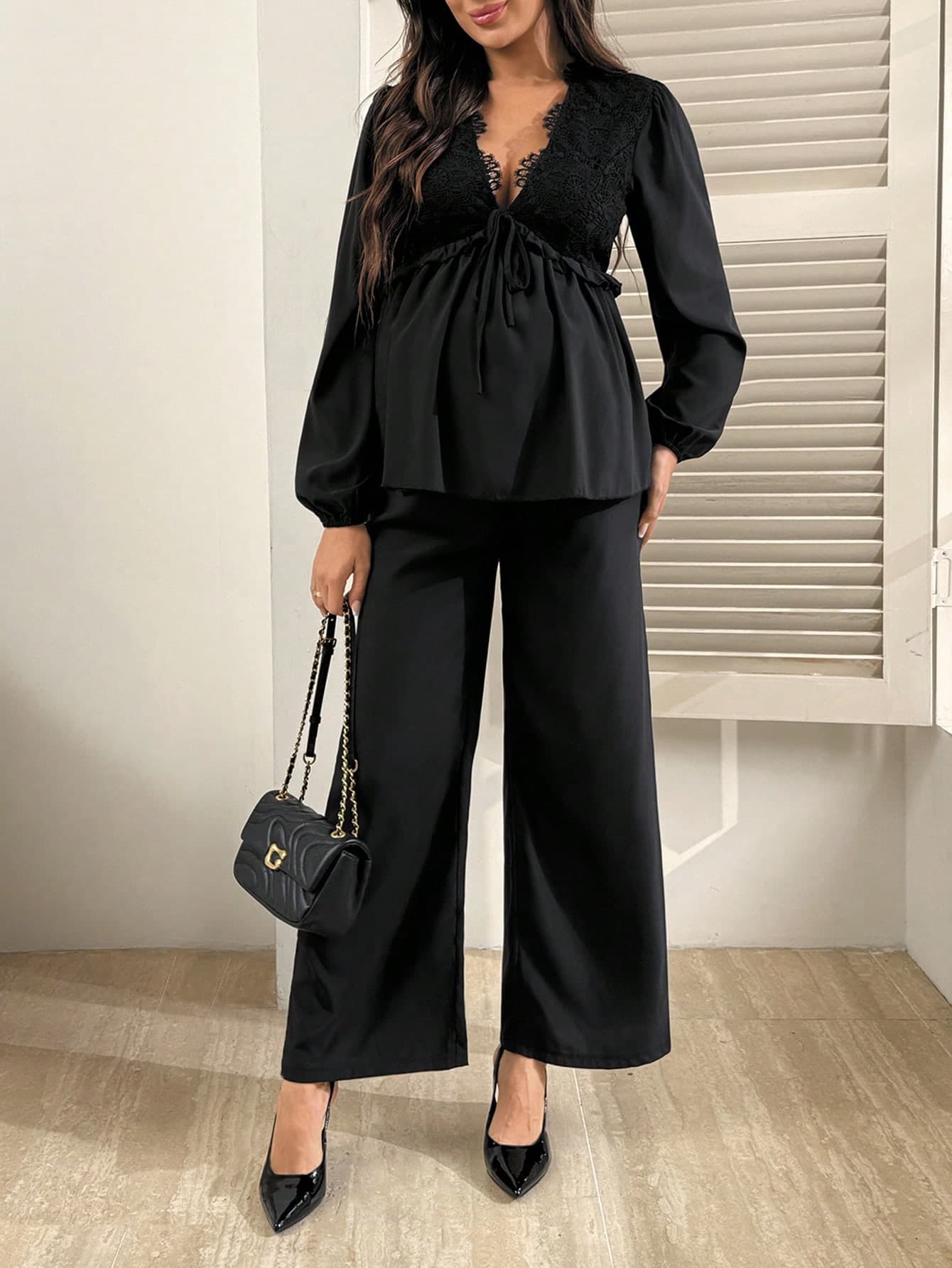 SHEIN Lace Patchwork V-Neck Long Sleeve Top And Pants Set