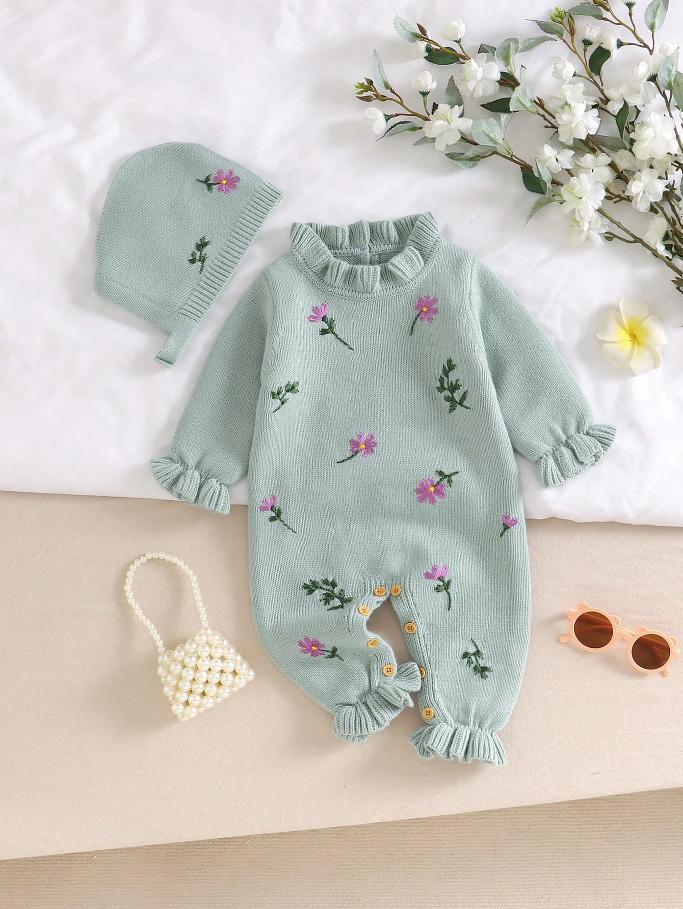 SHEIN Vintaside Kids 2pcs Baby Girl Dusty Green Embroidered Sweater Romper+Hat Set,Cute Floral Lace Collar Puffed Sleeve Knitwear,Autumn Matching Family Outfit Newborn
