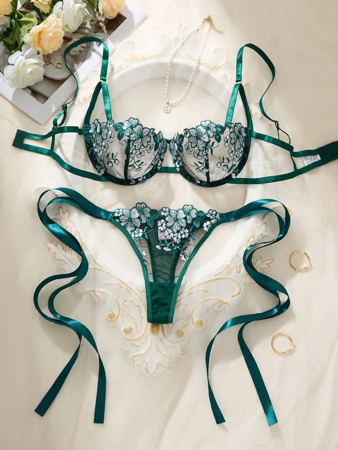 QuietHaus 2pcs Sky Blue Embroidered Lace-Up Women's Lingerie Set