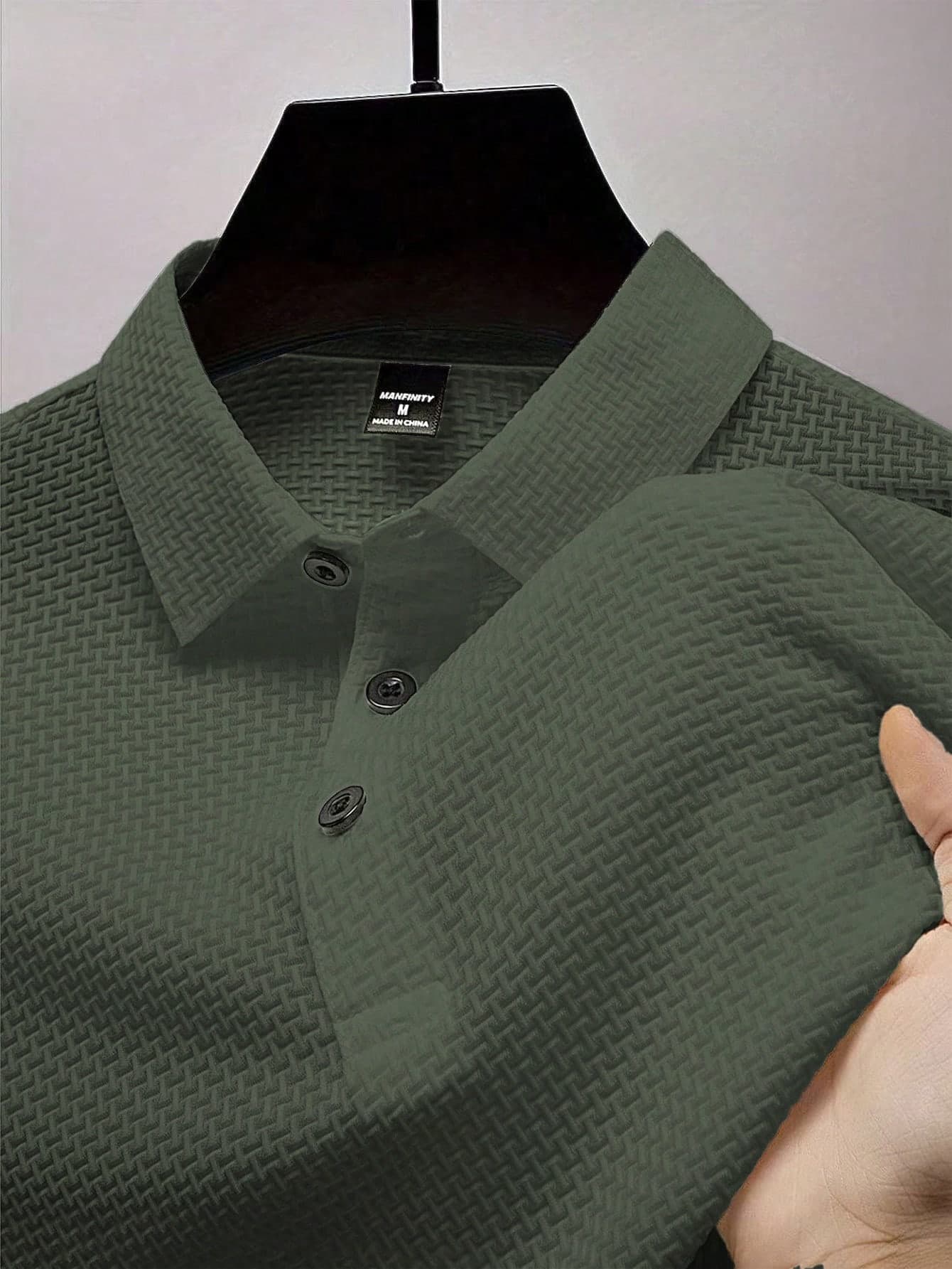 Manfinity Homme Men's Solid Color Green Loose Fit Short Sleeve Half-Placket Casual Summer Polo Shirt, Formal