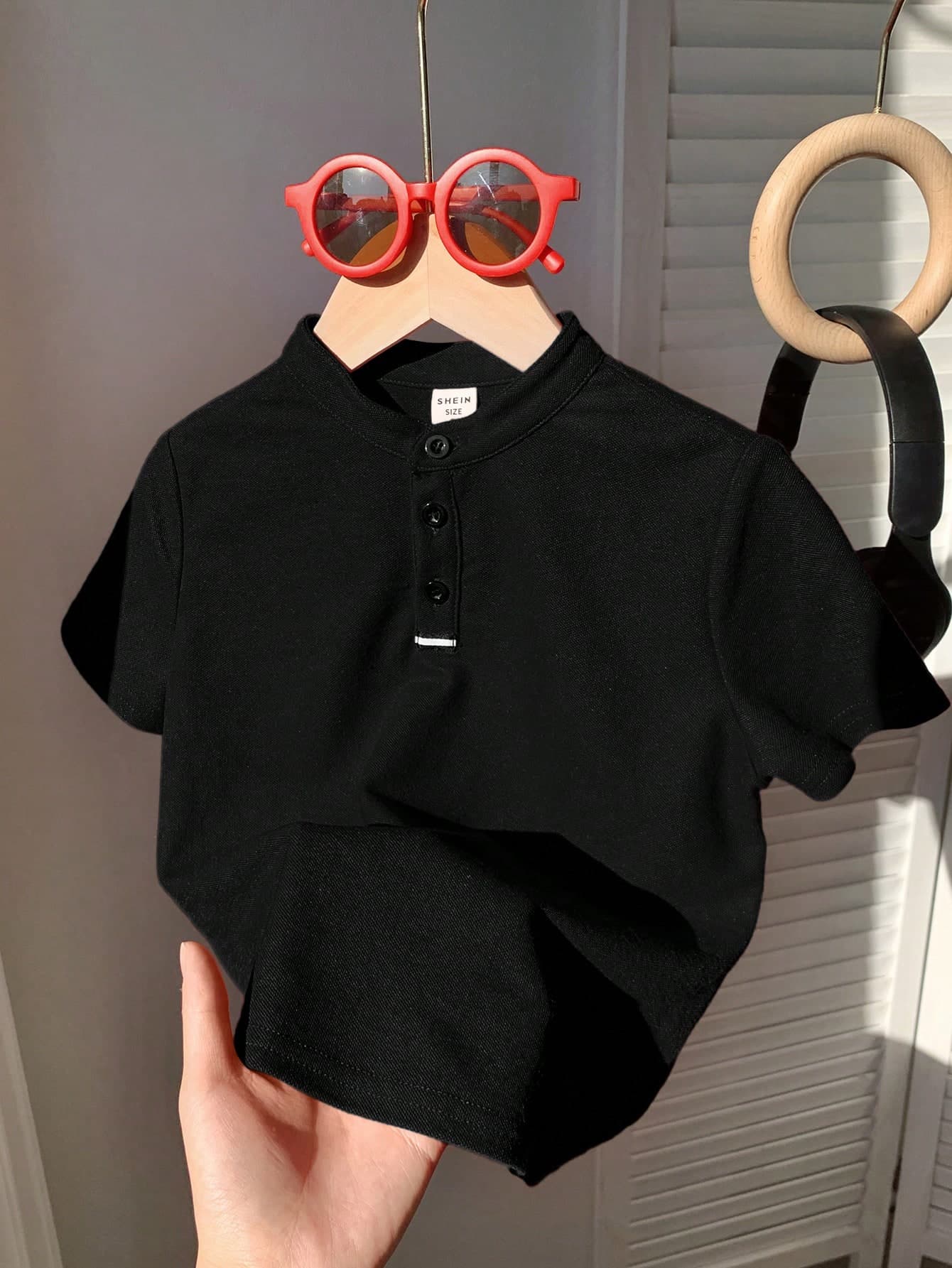 SHEIN Tween Boys' Plain Black Summer Casual School Knit Polo Shirt,Versatile Comfortable Stand Collar Half-Zip Loose Pullover Short Sleeve Solid Color