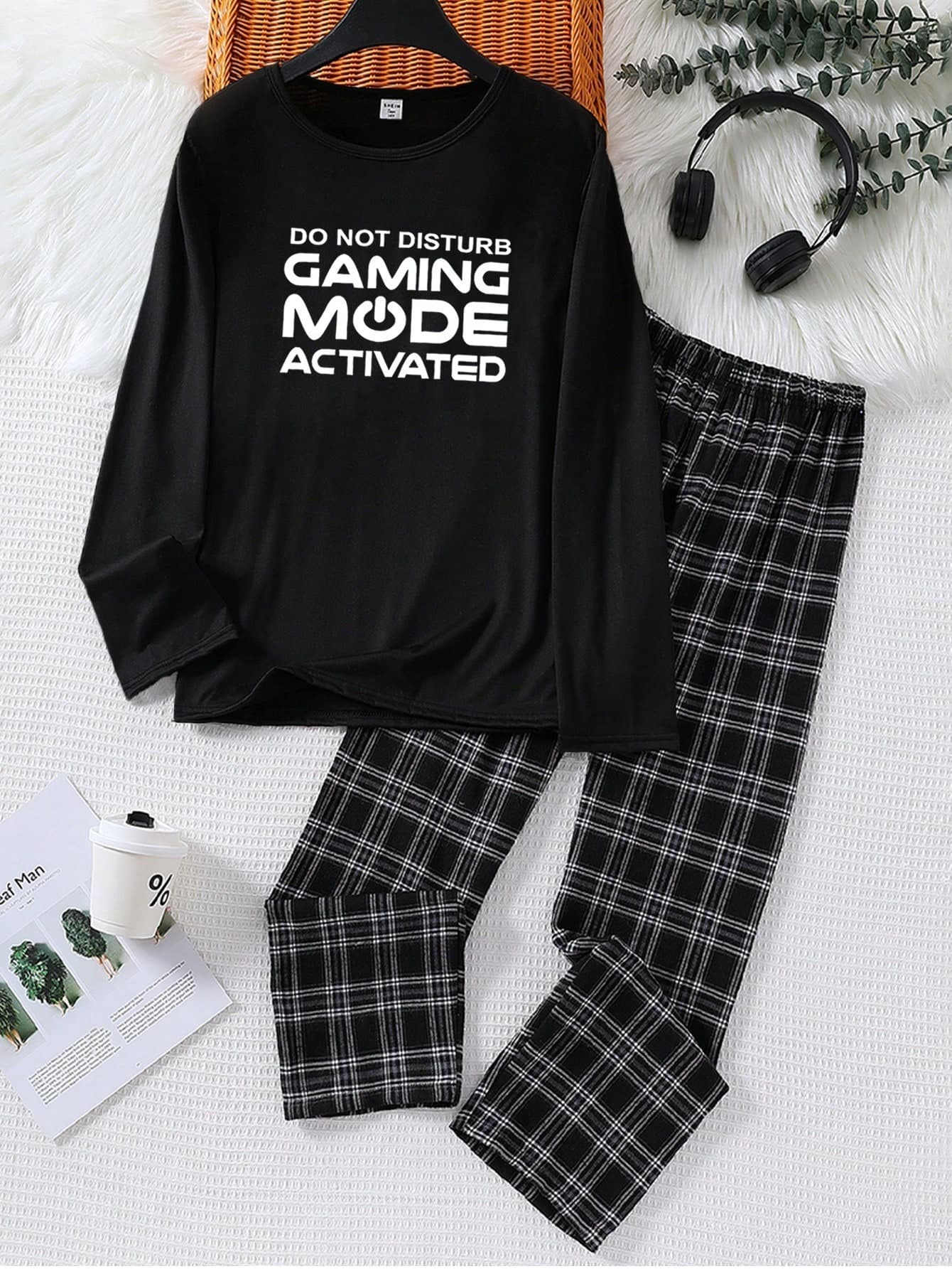 Boys Big Teen Boy 2-Piece Loungewear Set, Black Gaming Mode Letter Print Pajamas, Winter Holiday Back-To-School Knit Long Sleeve Top & Plaid Pants Combo