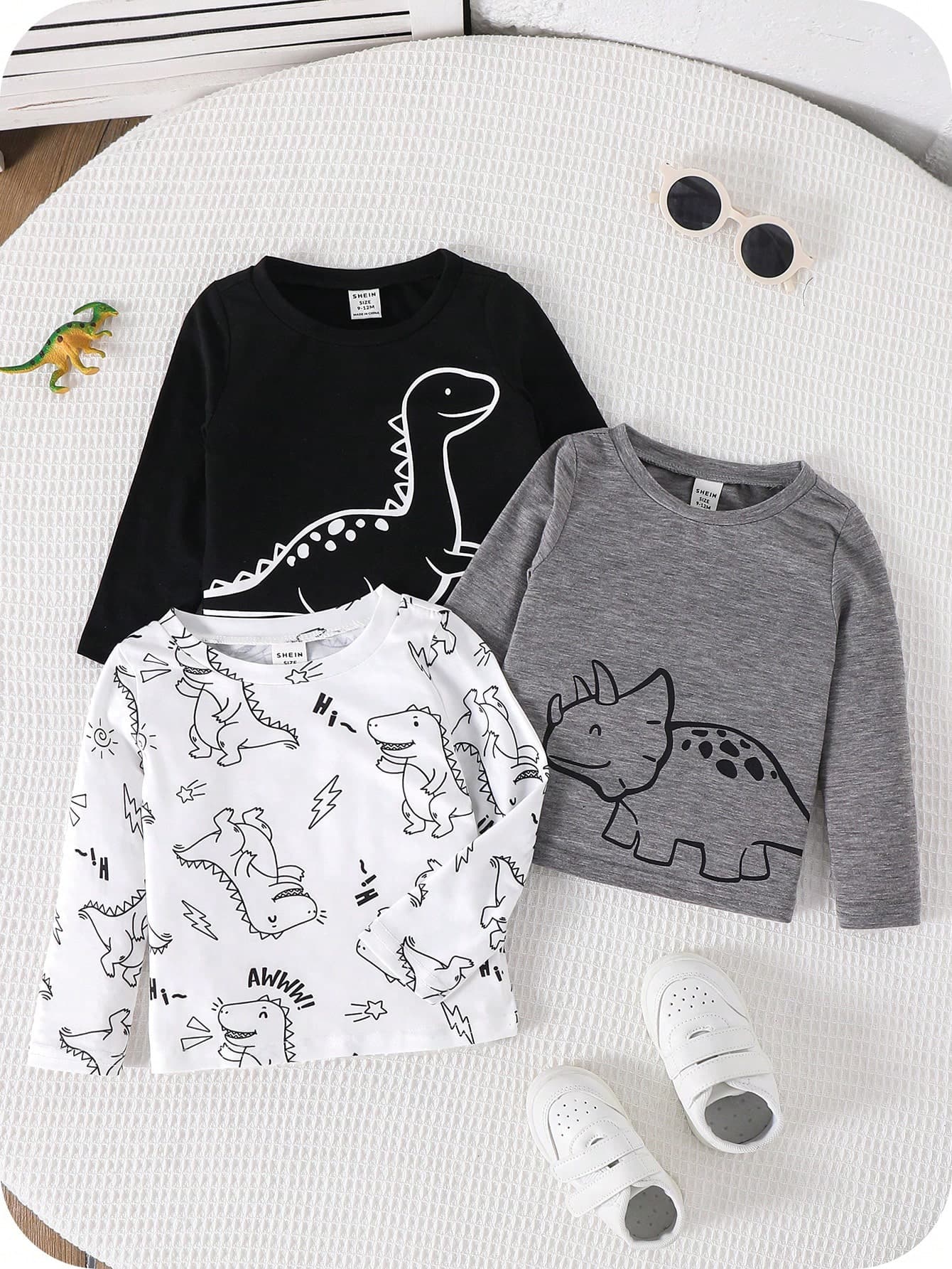 SHEIN 23pcs/Set Baby Boy Clothes,Black And White Cute Dinosaur Pattern Long Sleeve T-Shirts,Knit Tops For Autumn,Back-To-School,Carrer Day,Casual Crew Neck