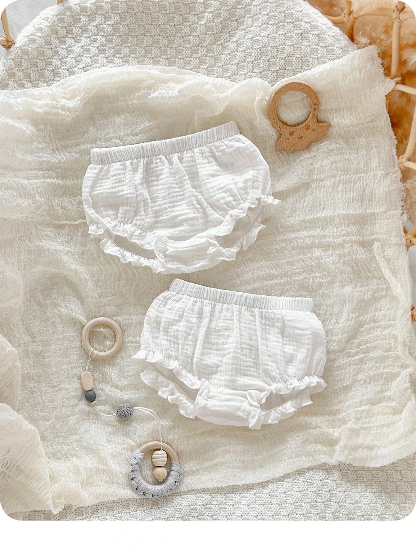 2pcs Newborn Baby Girl Casual Versatile White Simple Elastic Waist Shorts