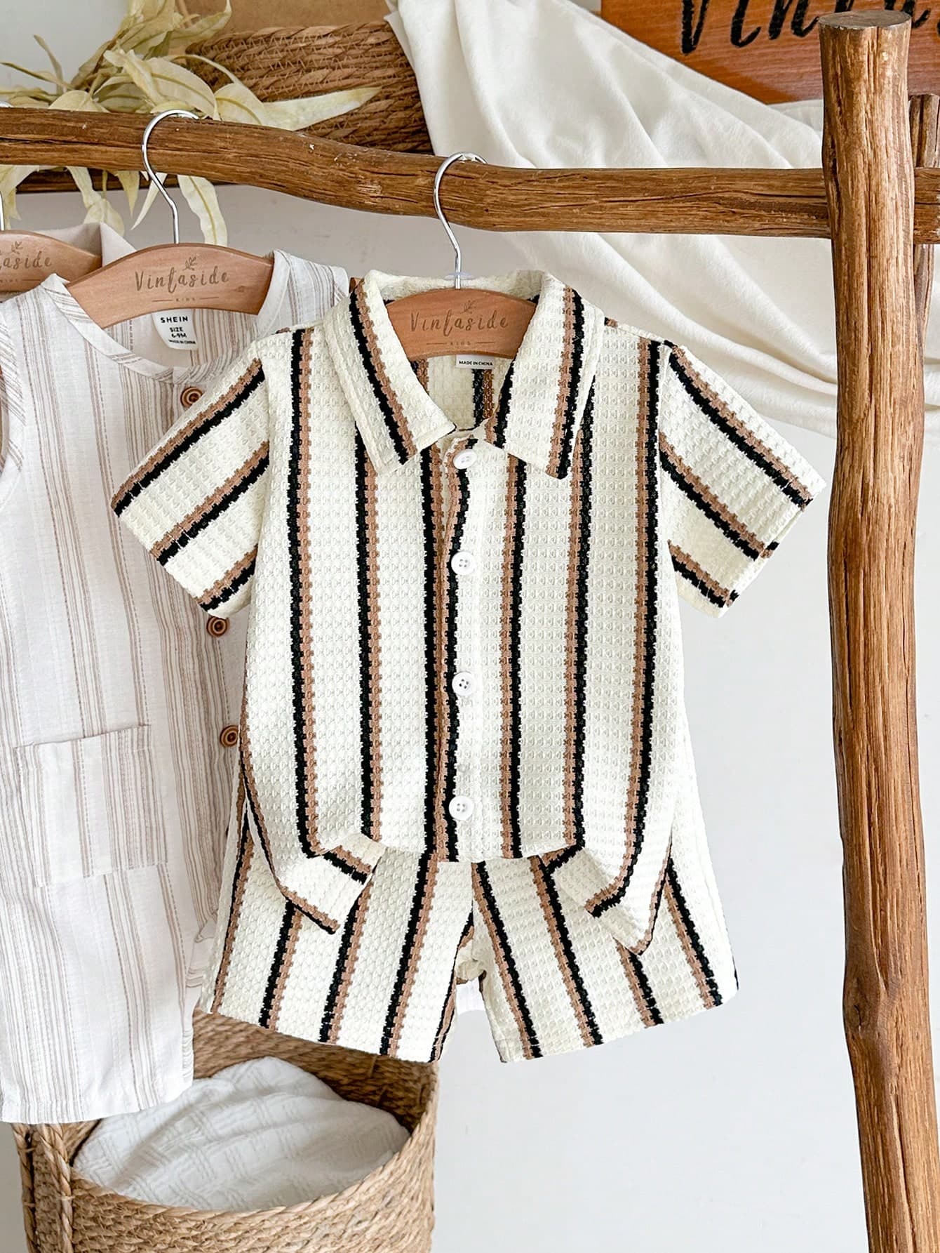 Vintaside Kids Baby Boy 2pcs Set,Summer Casual Vacation Black And White Checkered Apricot Khaki Black Striped Lapel Short-Sleeved Shirt And Shorts For Daily Outing