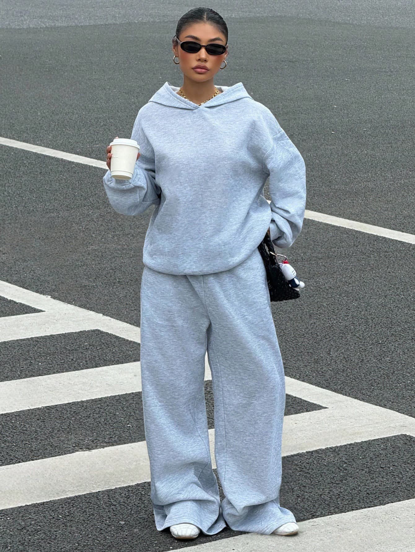 Muchica 2pcs Women Casual Minimalist Outfit, Women Autumn/Winter Hoodie And Sweatpants Set, Versatile For Daily Wear