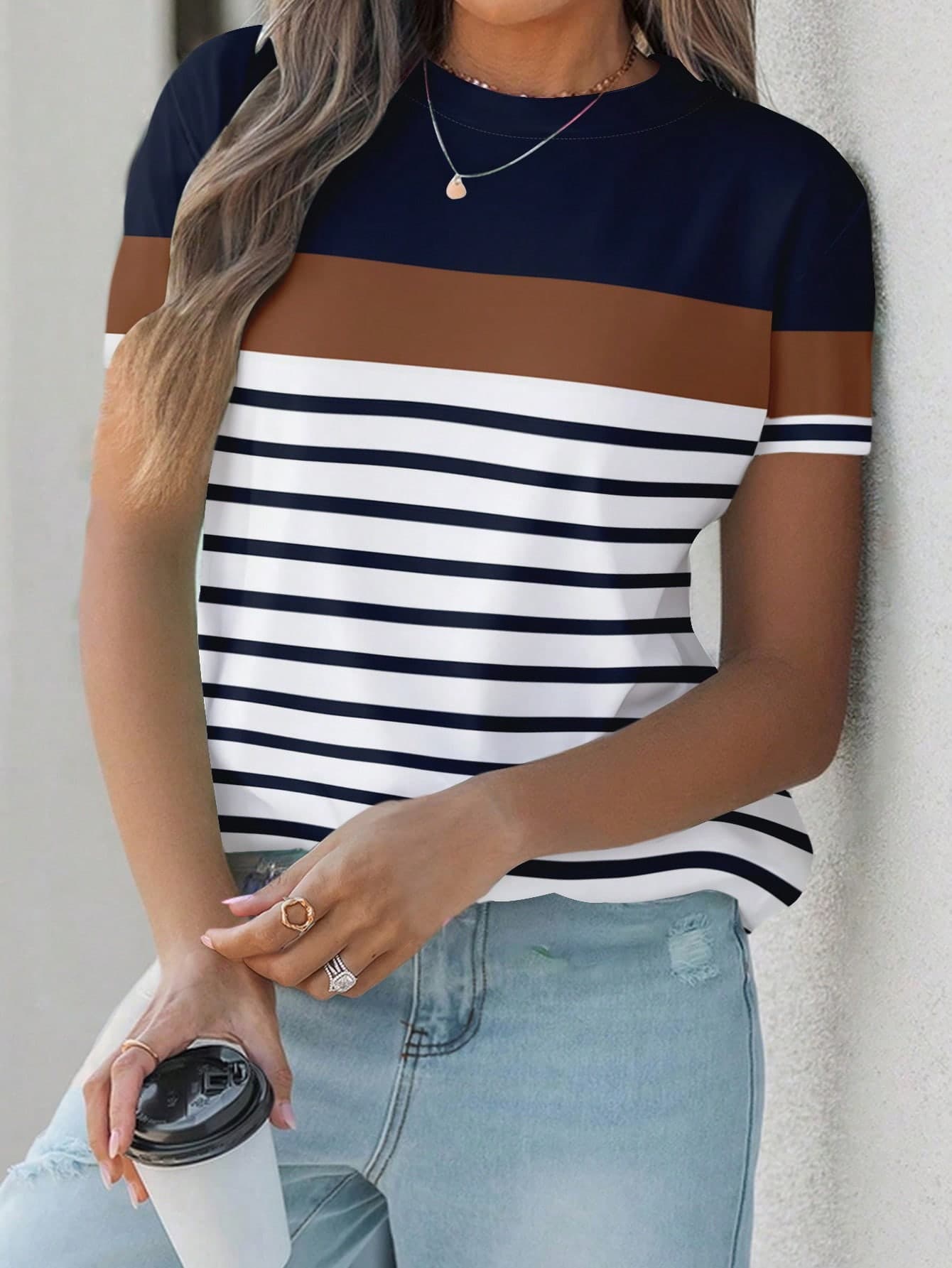 SHEIN LUNE Women's Striped Colorblock Round Neck Loose Short Sleeve T-Shirt,Navy And White Summer Casual Vacation Top,Spring Preppy Carnival Tshirts For Women