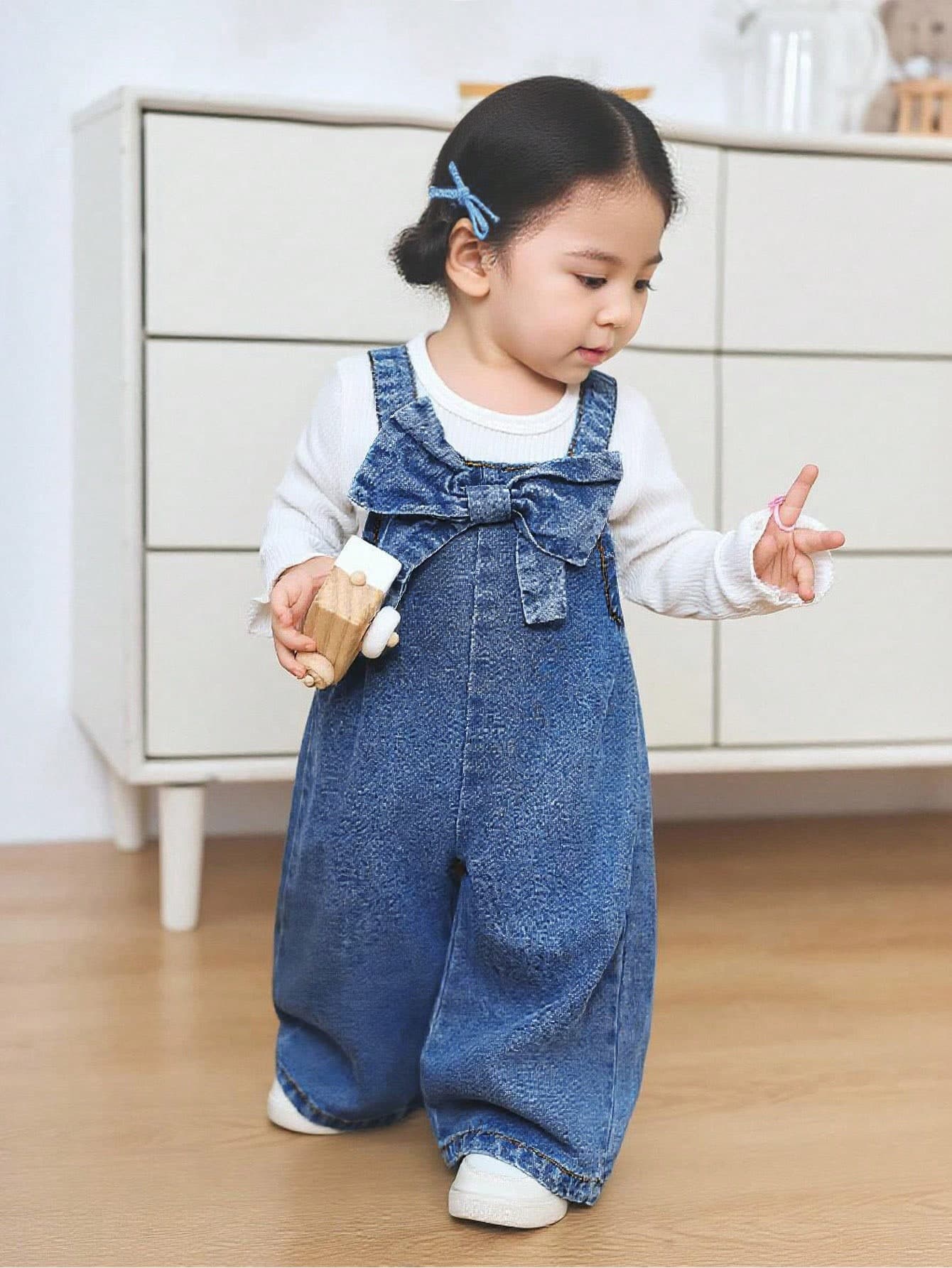 SHEIN Baby Girl3D Bow Decor Blue Denim Loose Jumpsuit Pants
