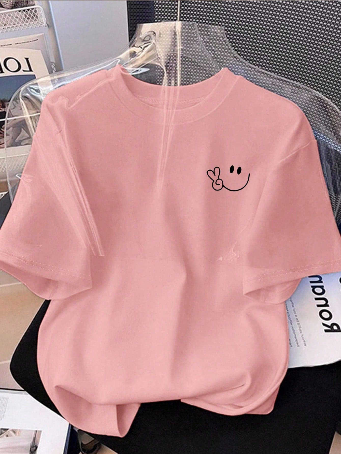 Casual Fashionable Fitted Knit Pullover Smiling Face Print Short Sleeve T-Shirt For Women