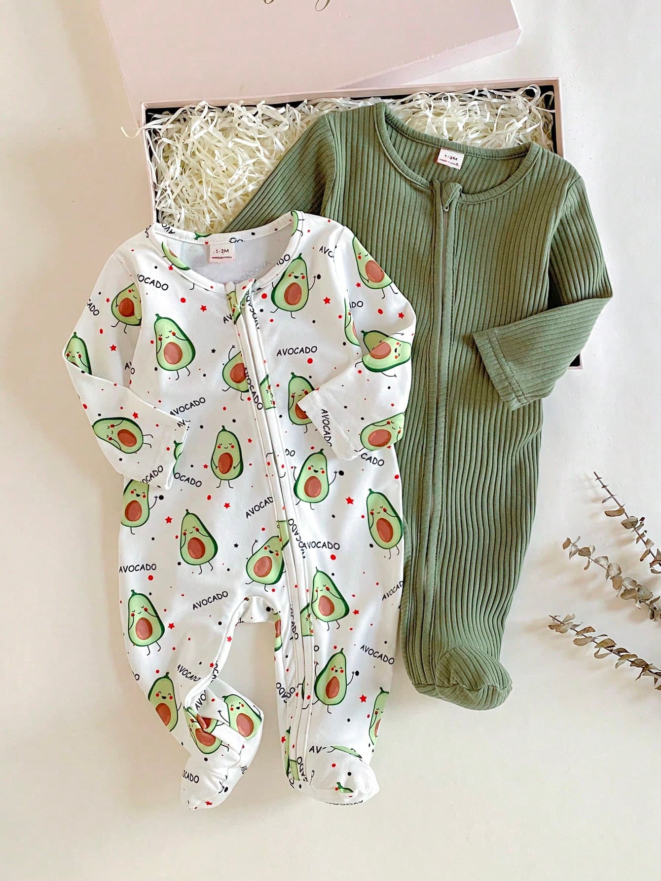 SHEIN Vintaside Kids 2pcs/Set Long Sleeve Avocado & Green Knitted Soft Comfortable Jumpsuit, Best Gift For Newborns
