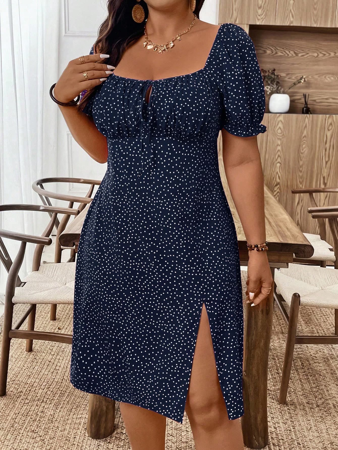 Breezaya Plus Size Elegant Vacation Square Neck Tie-Waist Short Puff Sleeve Knee-Length Ditsy Floral Dress, Summer Dress Holiday Outfits