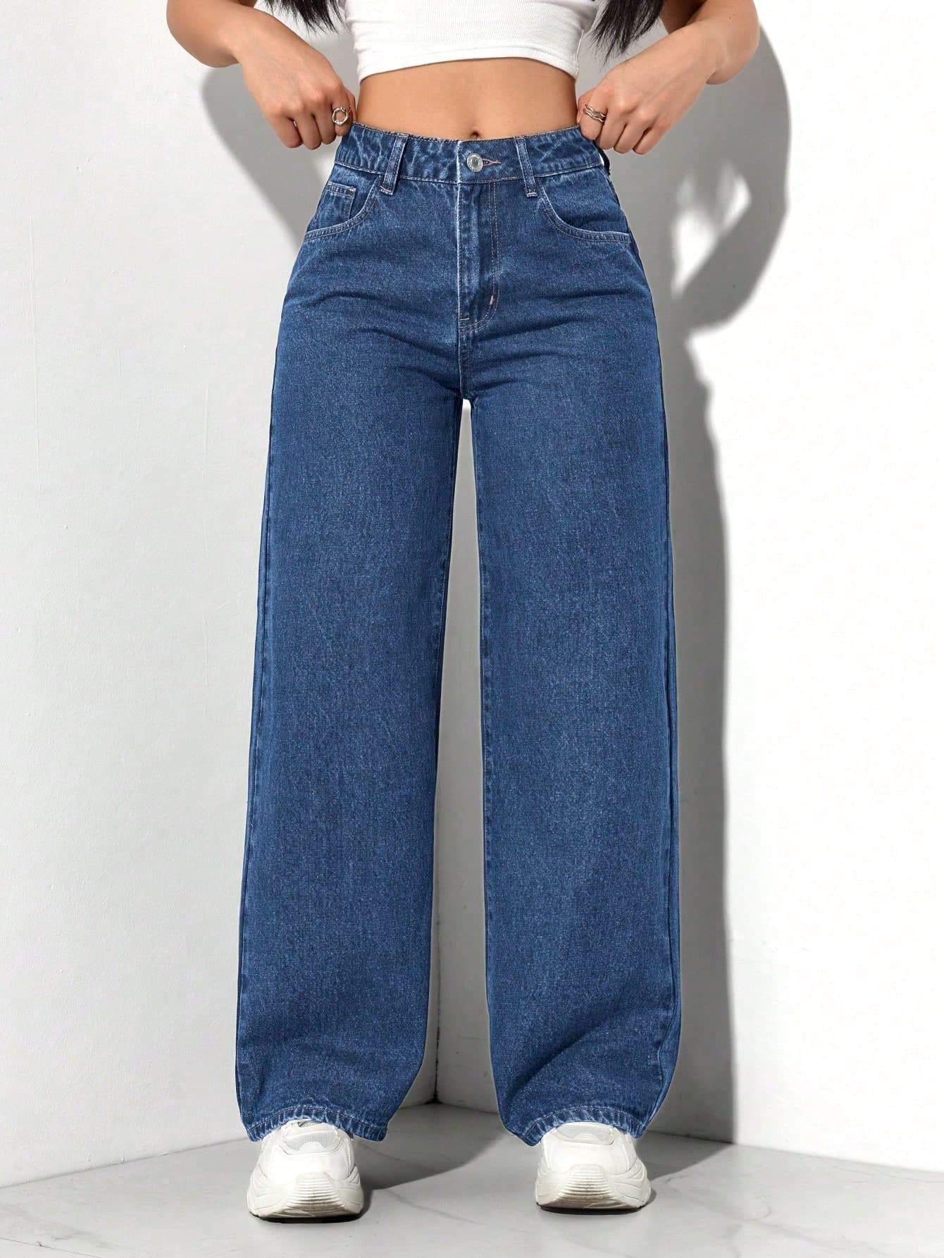 SHEIN PETITE Women's Minimalist Button Front Pocket Denim Pants, Casual Everyday Wear ,Petite Women