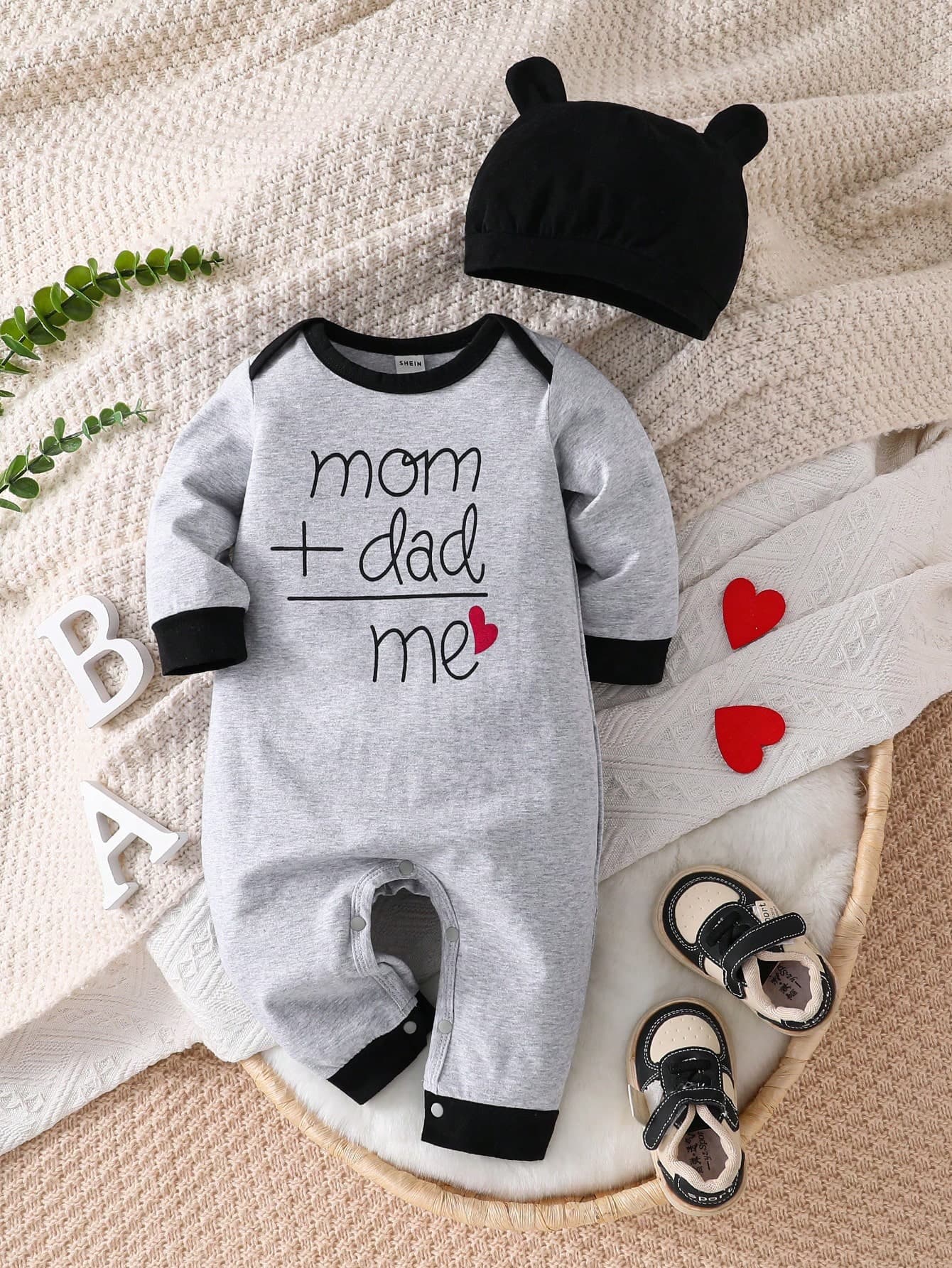 SHEIN Baby Boy Casual Everyday Comfortable Letter & Heart Print Contrast Color Long Sleeve Romper, Spring/Autumn