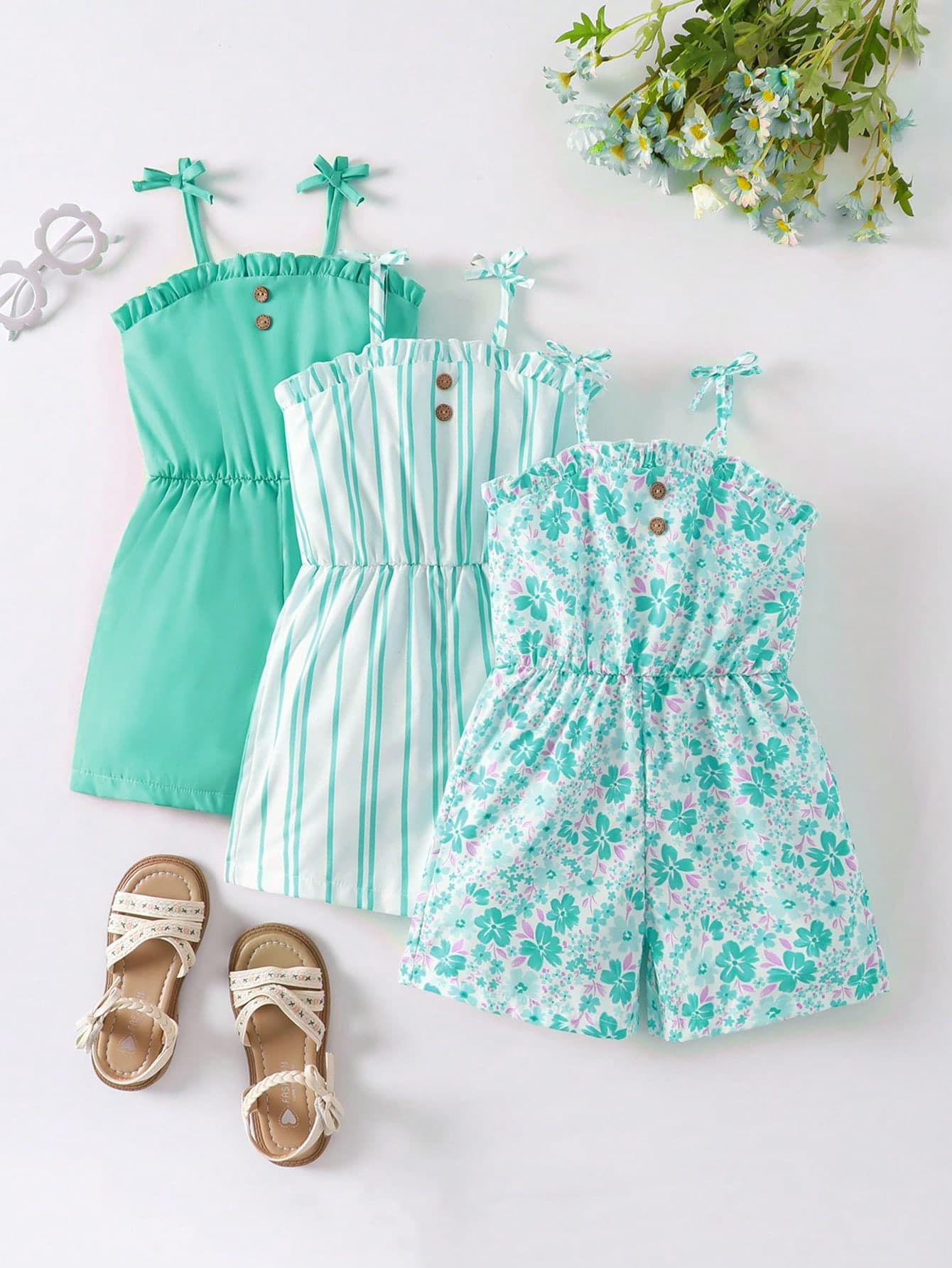 SHEIN Genkimix Kids Young Girls Sleeveless Polyester Striped Short Romper With Shirred Details,White,Summer,Matching,Family Vacation Floral Print Kids Clothes Sets