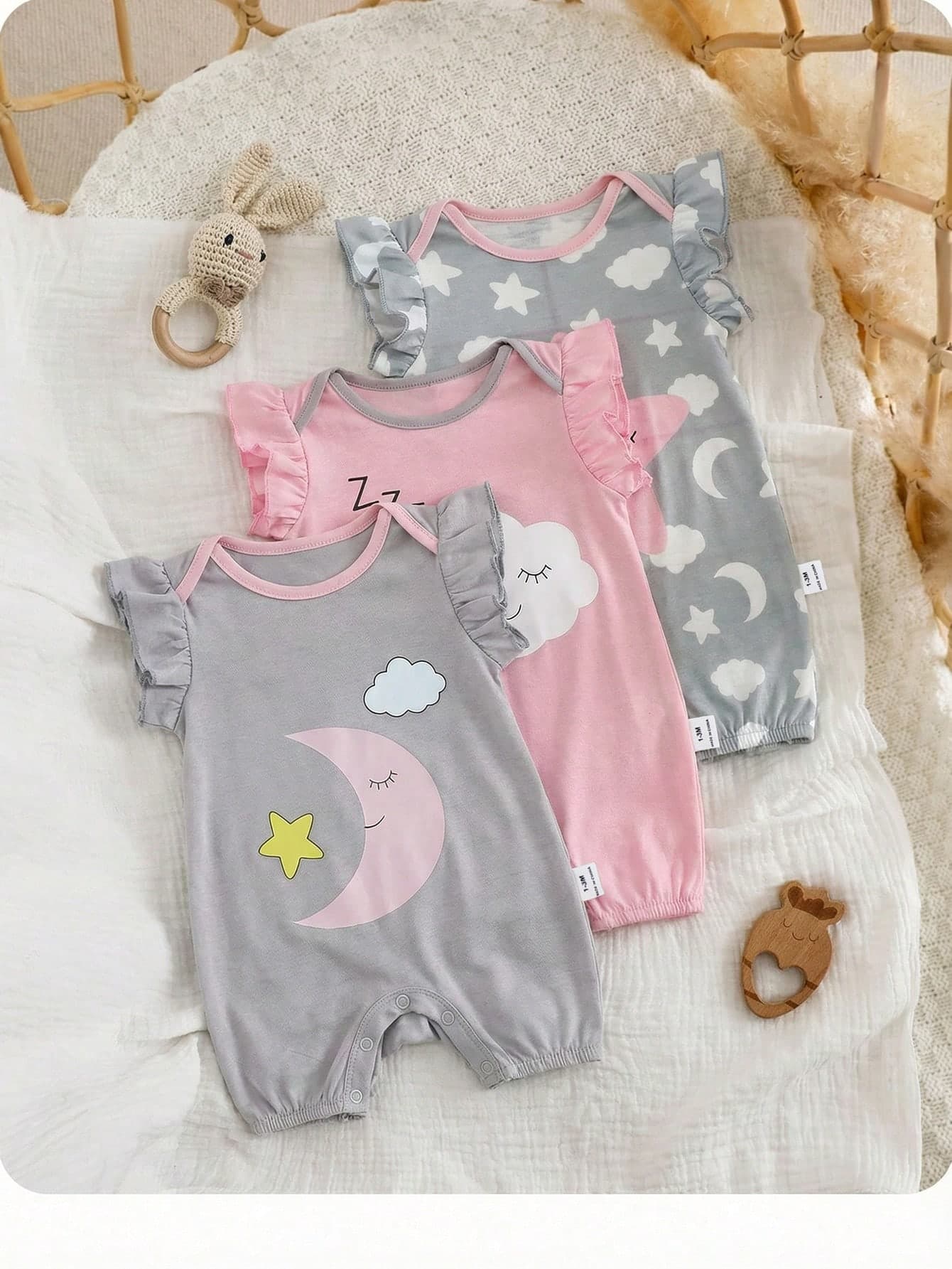 SHEIN 3pcs Newborn Baby Girl Summer Cute Cartoon Pattern Knitted Romper Set, Adorable Cloud, Star, Moon Print, Newborn Casual Cap Sleeve Jumpsuit