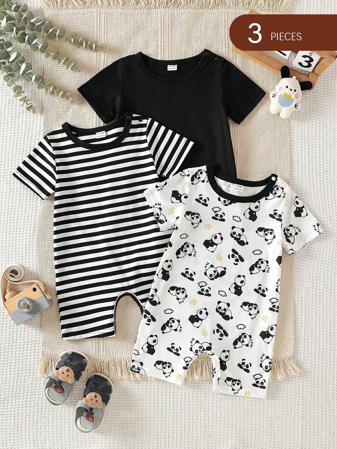 SHEIN 3pcs Toddler Boys' Cute Print + Stripe + Solid Soft Comfortable Rompers Set, Suitable For Home, Outdoor Sports, Parties