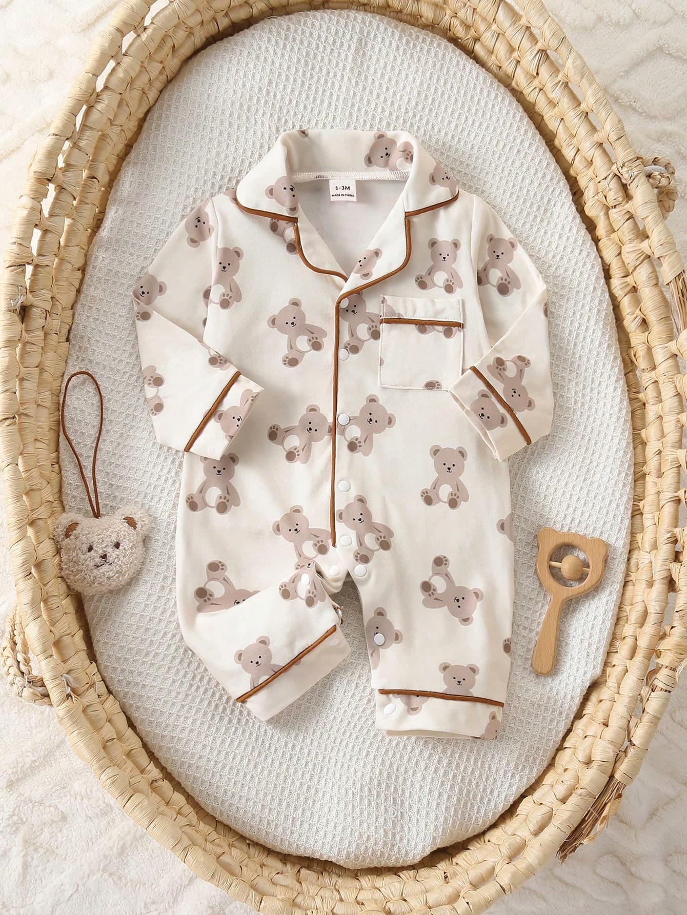 SHEIN 1pc Newborn Baby Boy Long Sleeve Snap-Up Jumpsuit, Cute Bear Digital Print, Knit Fabric, Adorable Style