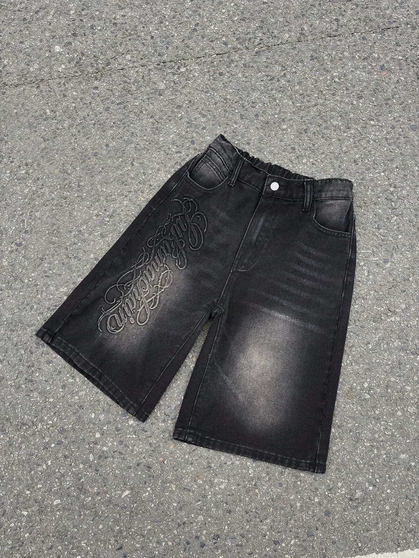 SHEIN Teen Boy Fashion Homecoming Streetwear Mix And Match Versatile Design Y2k Vintage Cool Street Three-Dimensional Letter Pattern Embossed Design Basic Simple And Comfortable Black Denim Loose Shorts Dailywear And Spring And Summer Rave Festival And Streetwear