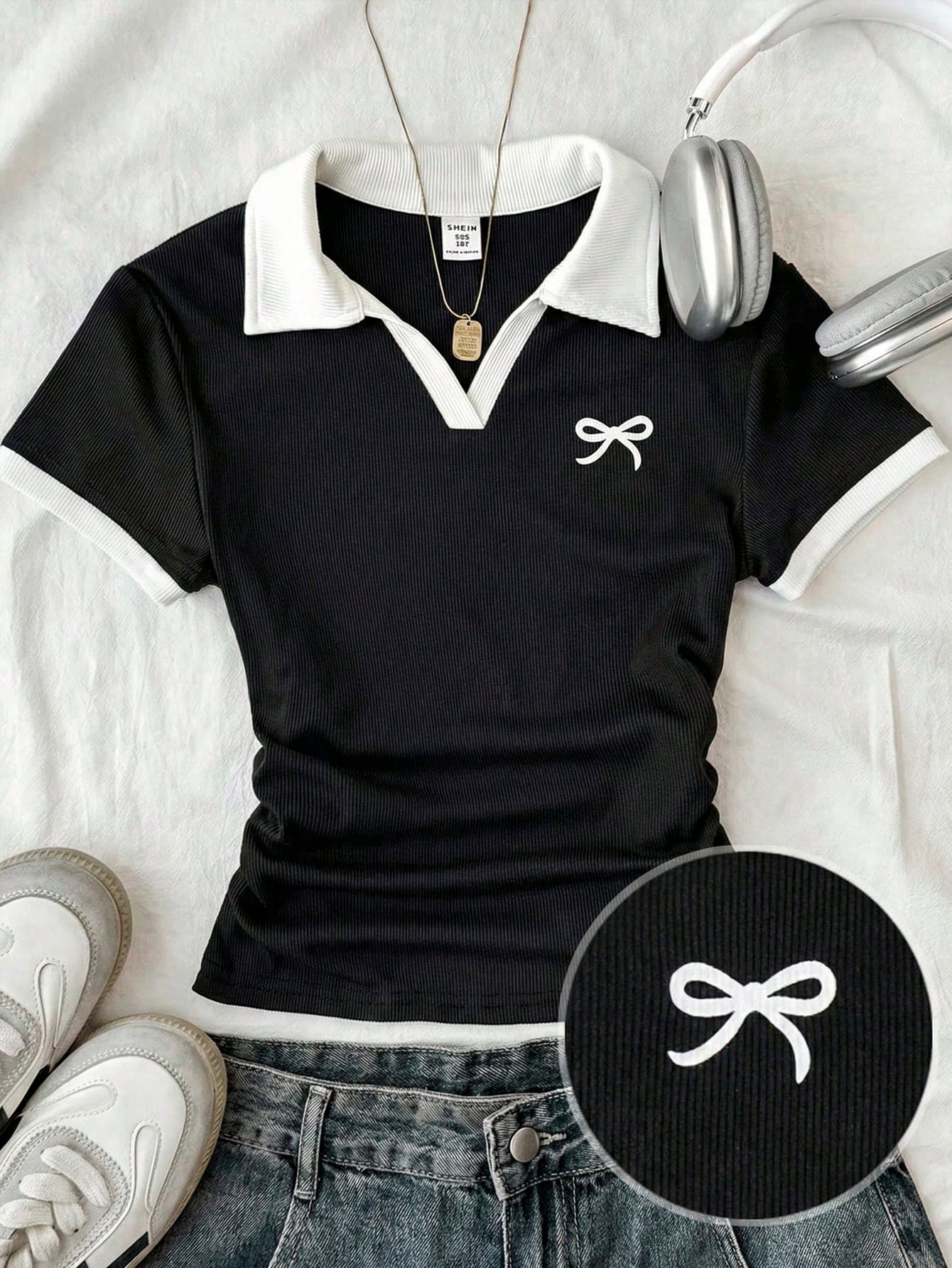 SHEIN Tween Girl Contrast Color Bow Print Short Sleeve V-Neck Contrast Collar Casual T-Shirt
