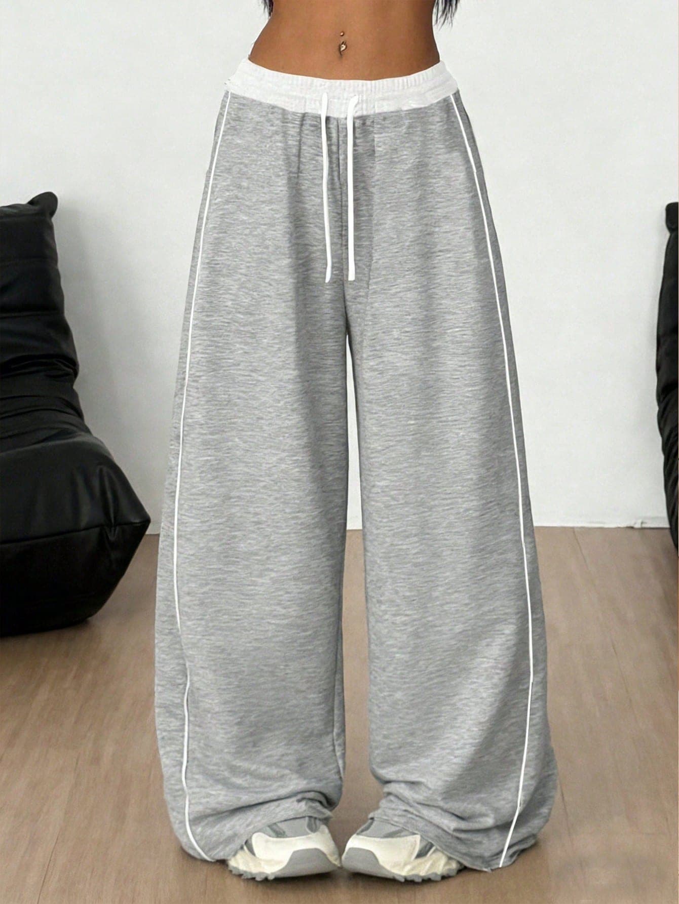 SHEIN Tween Girl Colorblock Drawstring Waist Casual Loose Sweatpants