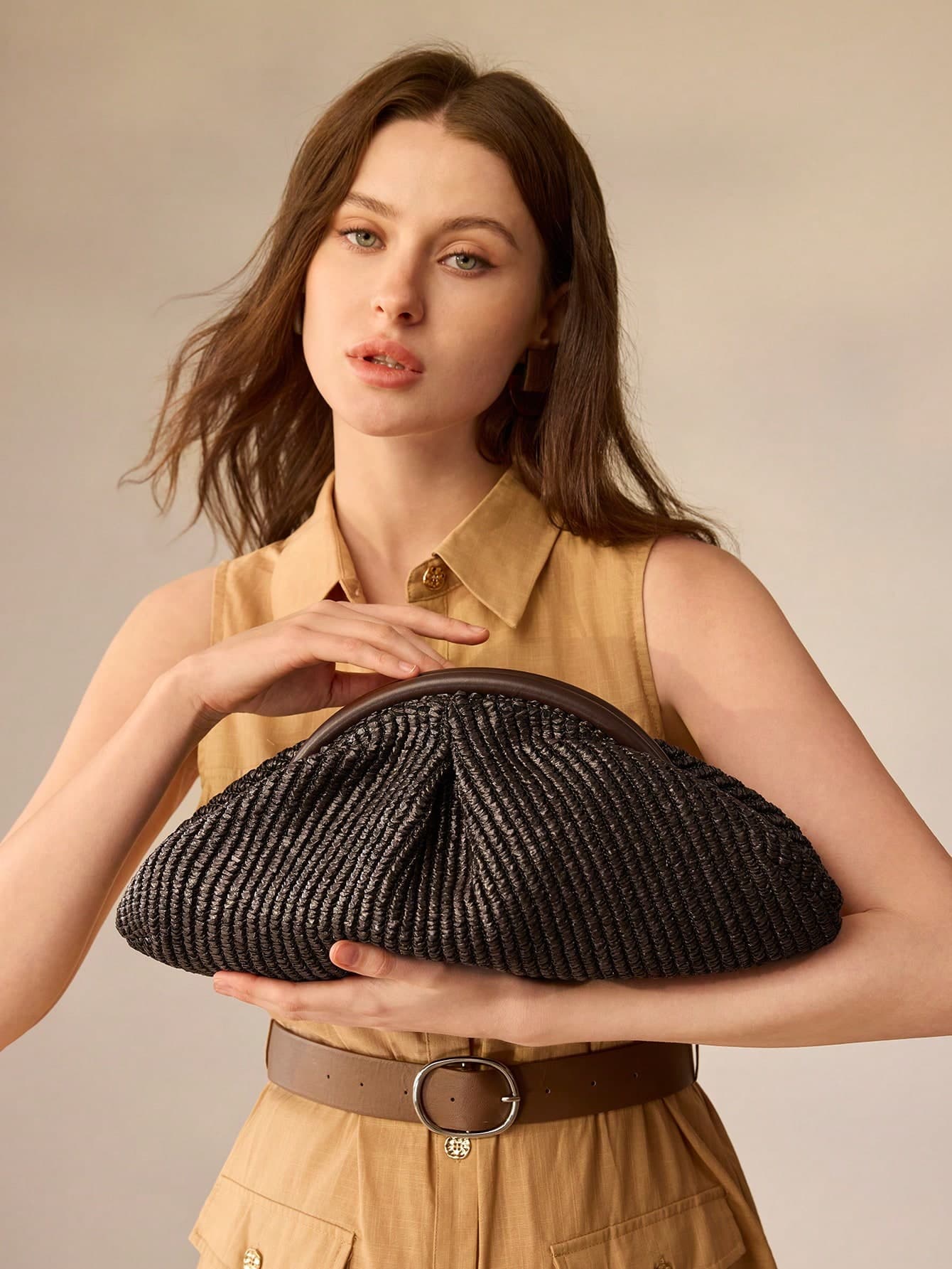 MOTF LADIES RUCHED STRAW CLUTCH