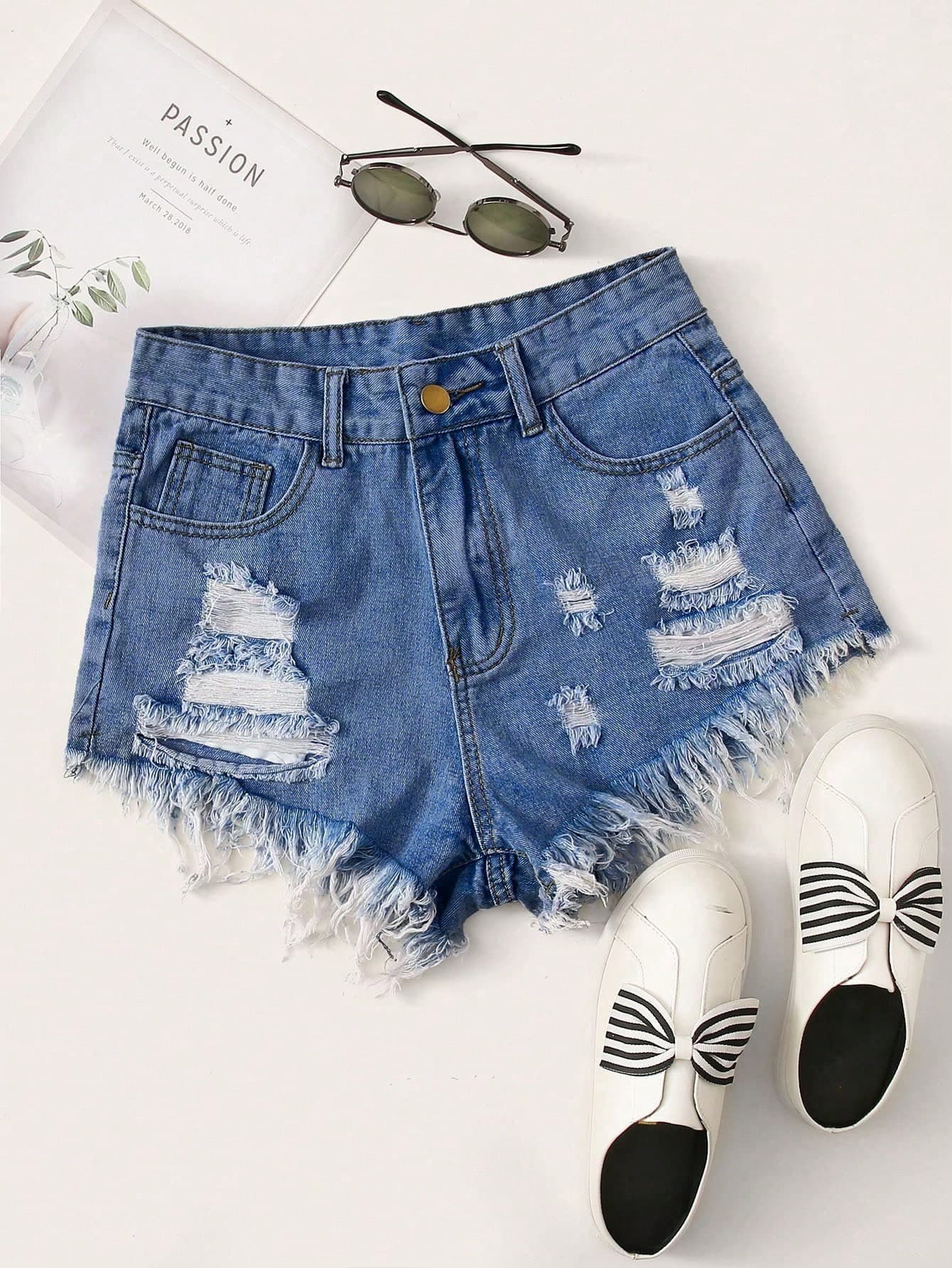 SHEIN Essnce Women's Casual Denim Shorts With Pockets And Distressed Hem Ripped Jean Shorts