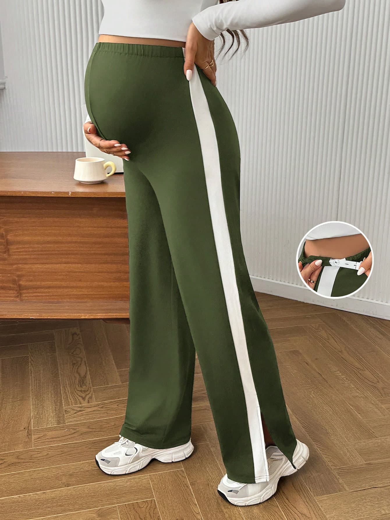SHEIN Maternity Comfortable Casual Contrast Color Elastic Waist Slit Leggings