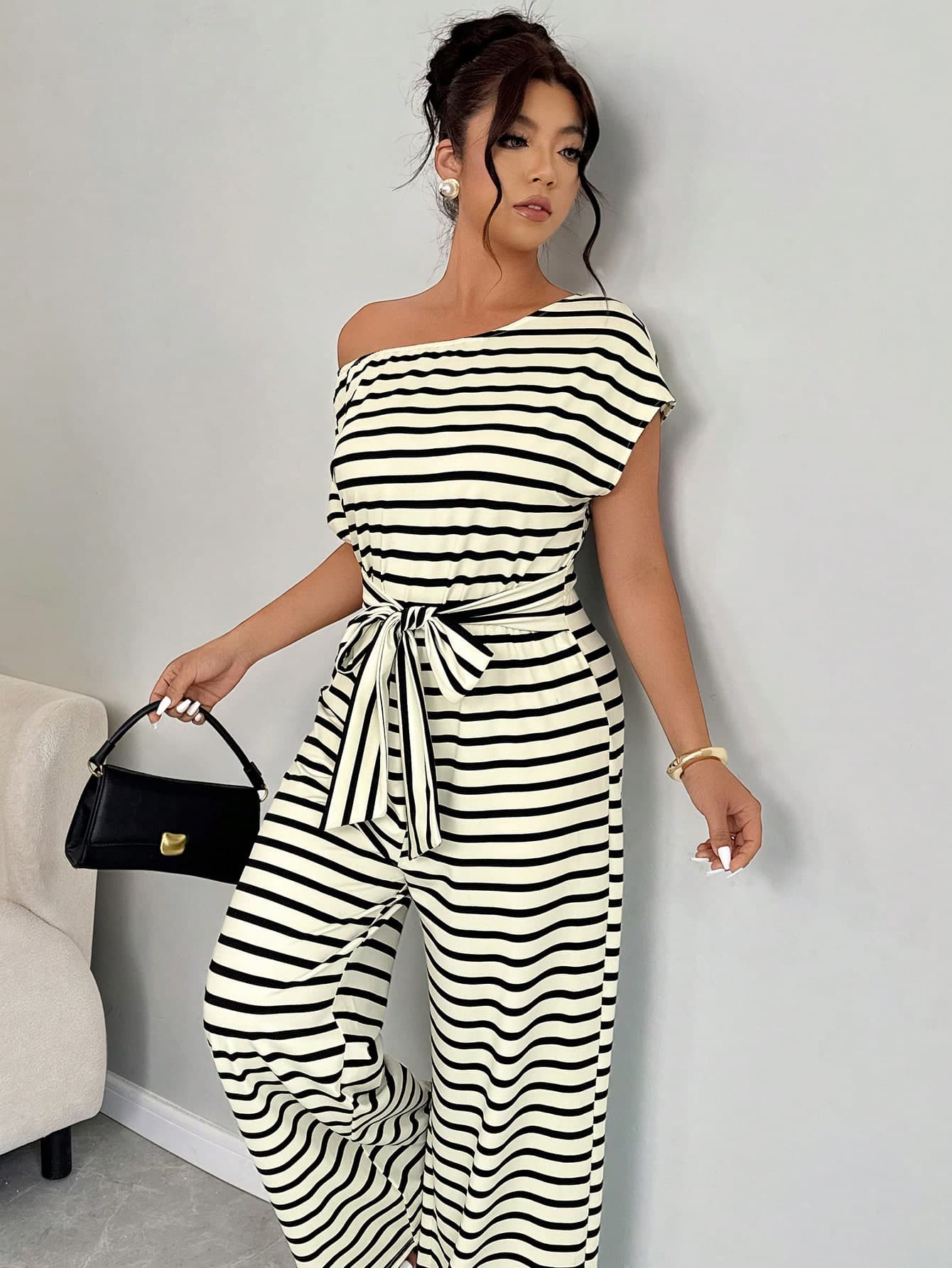 Elenzga Women Plus Size Elegant Draped Neck Sleeveless Loose Top And Straight Leg Pants 2-Piece Set, Spring/Summer