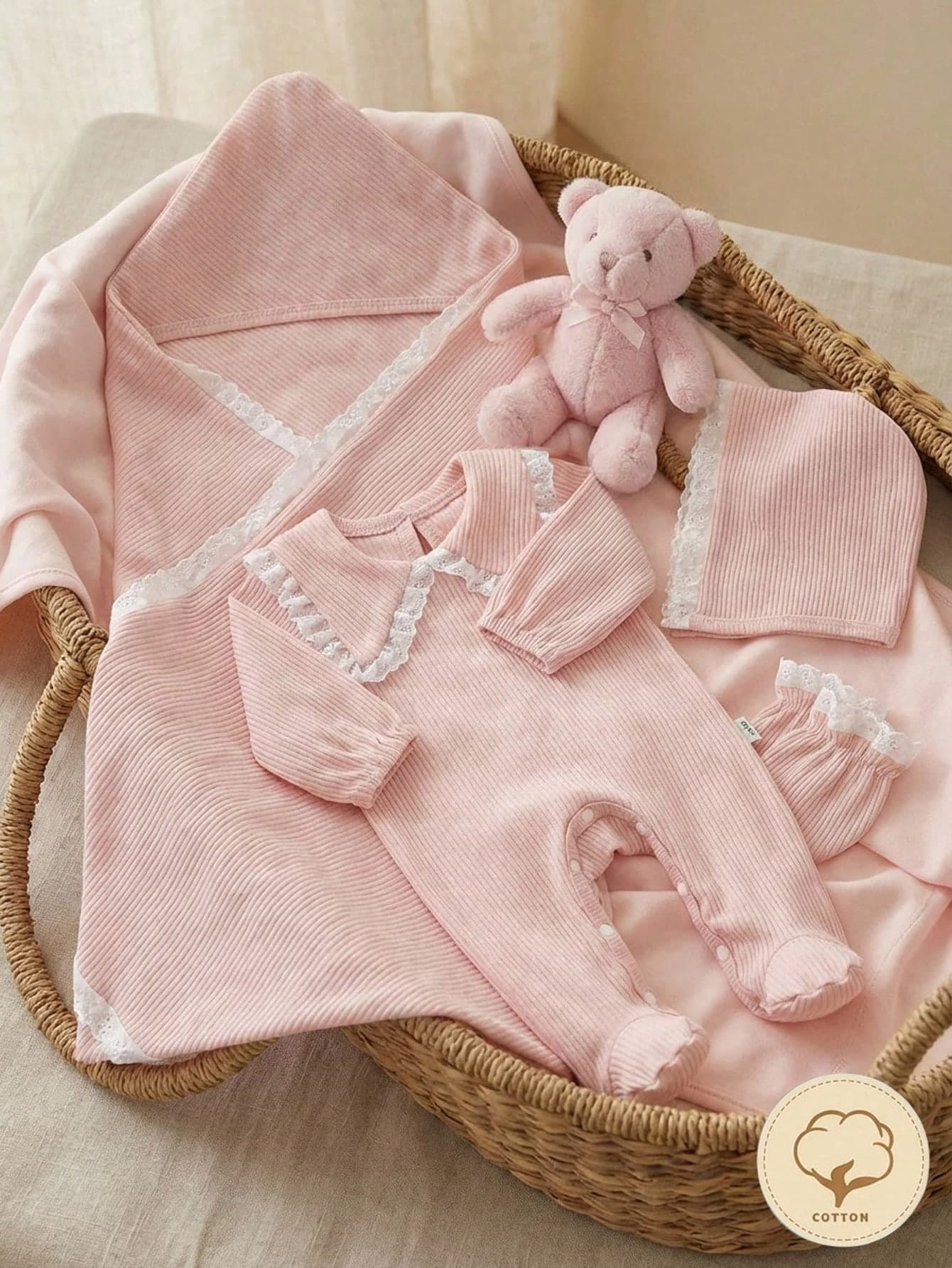 SHEIN 3pcs/Set Newborn Baby Gift Box Set,Carousel Print Jumpsuit,Bib,Blanket,Mittens,Red And White Polka Dot,Summer,Cute,Family Matching,Home Wear,Sleepwear